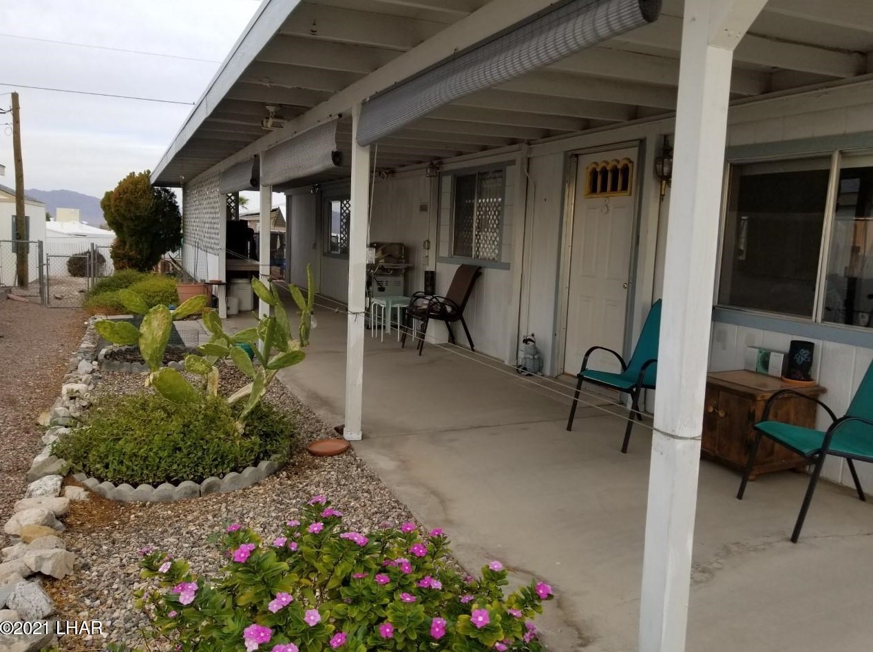 2635 Honeybear Dr, Lake Havasu City, AZ 86404-1276