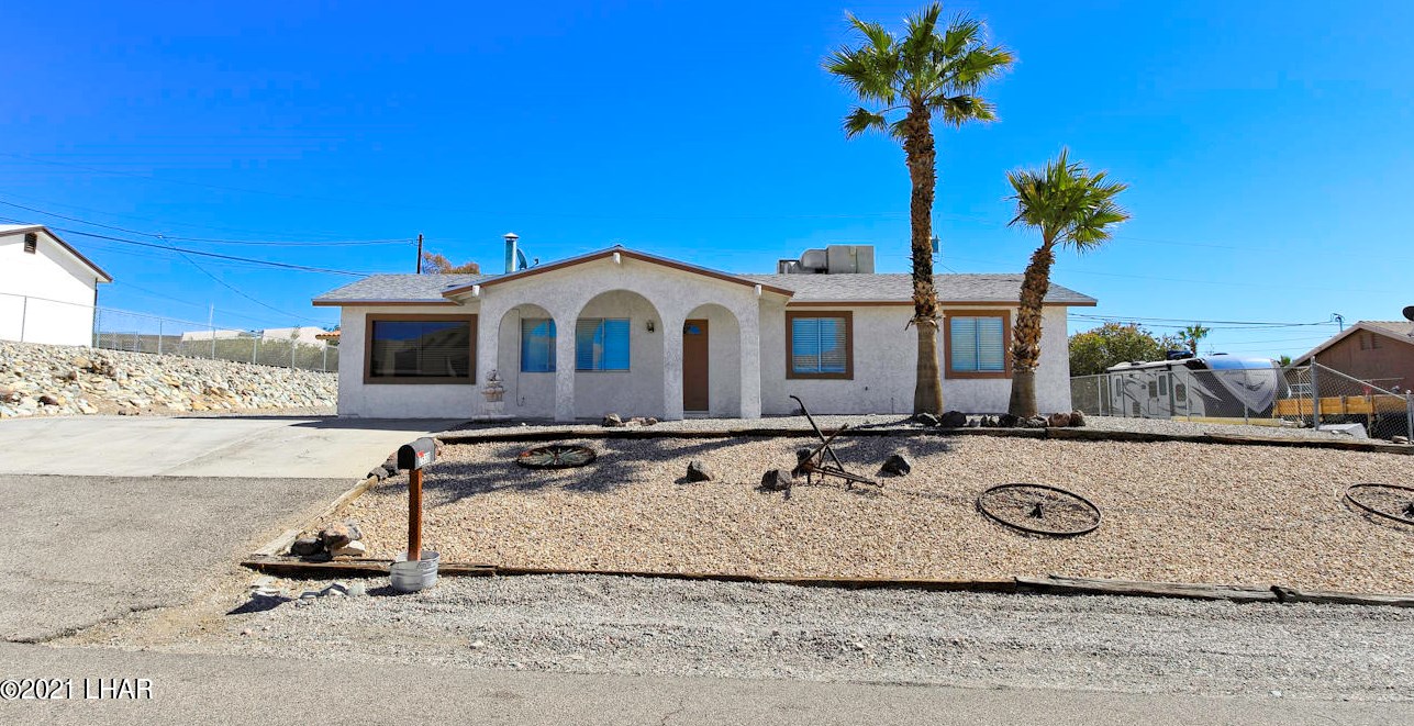 2530 Hacienda Pl, Lake Havasu City, AZ 86403