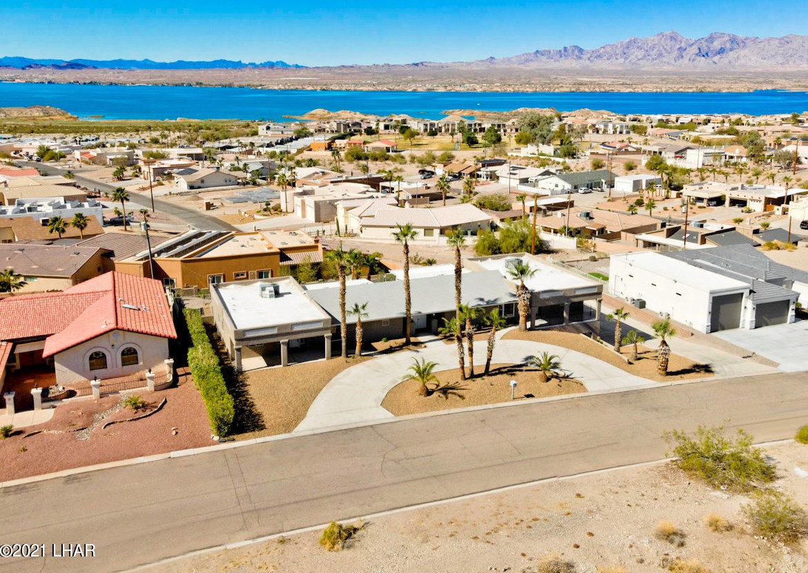 1481 Tamarack Dr, Lake Havasu City, AZ 86404-1844