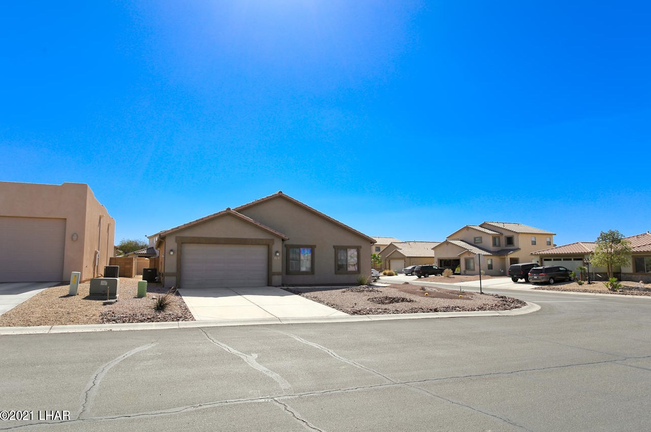 1730 Chestnut Blvd, Lake Havasu City, AZ 86404-8409