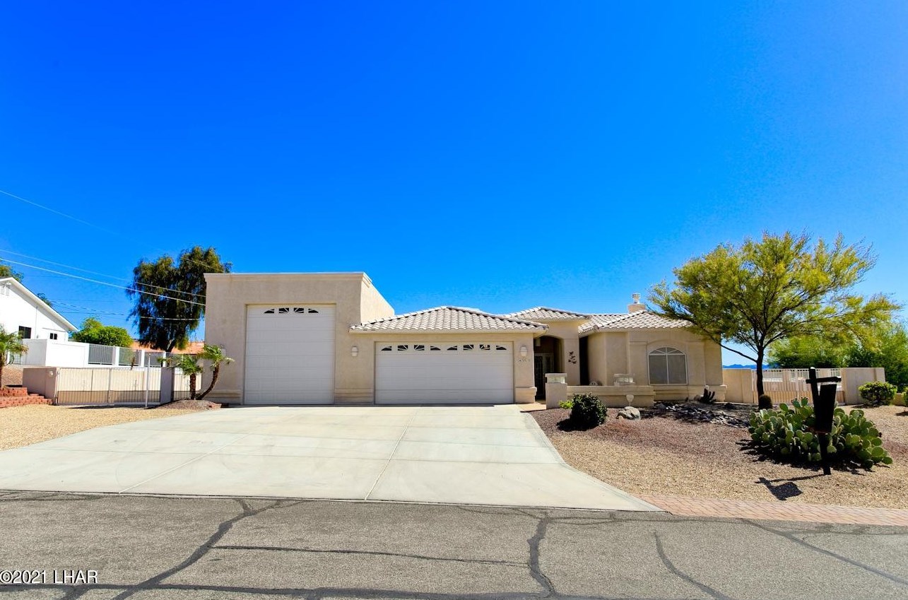 3510 Vega Dr, Lake Havasu City, AZ 86404