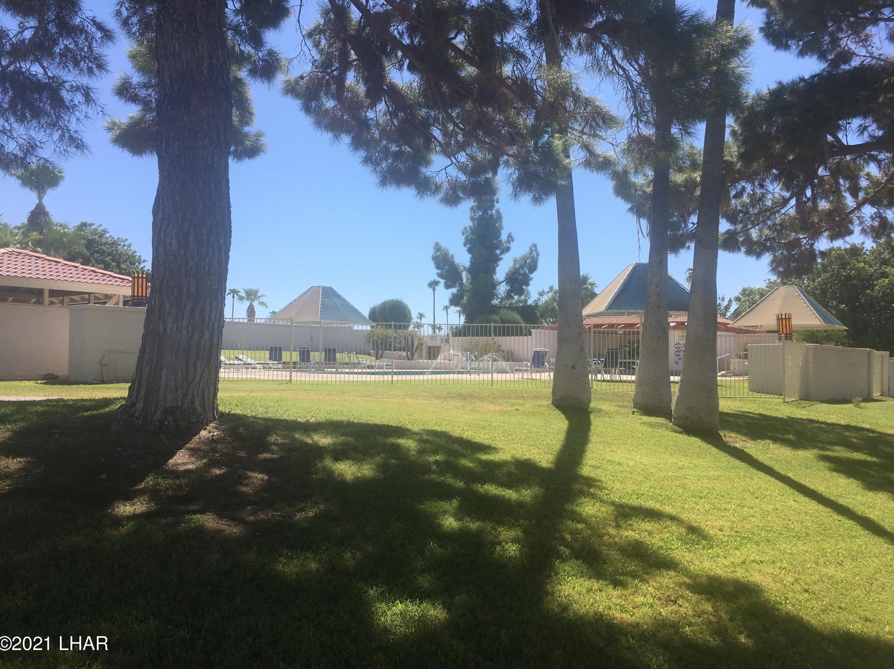 1825 Los Lagos Cir, Lake Havasu City, AZ 86403