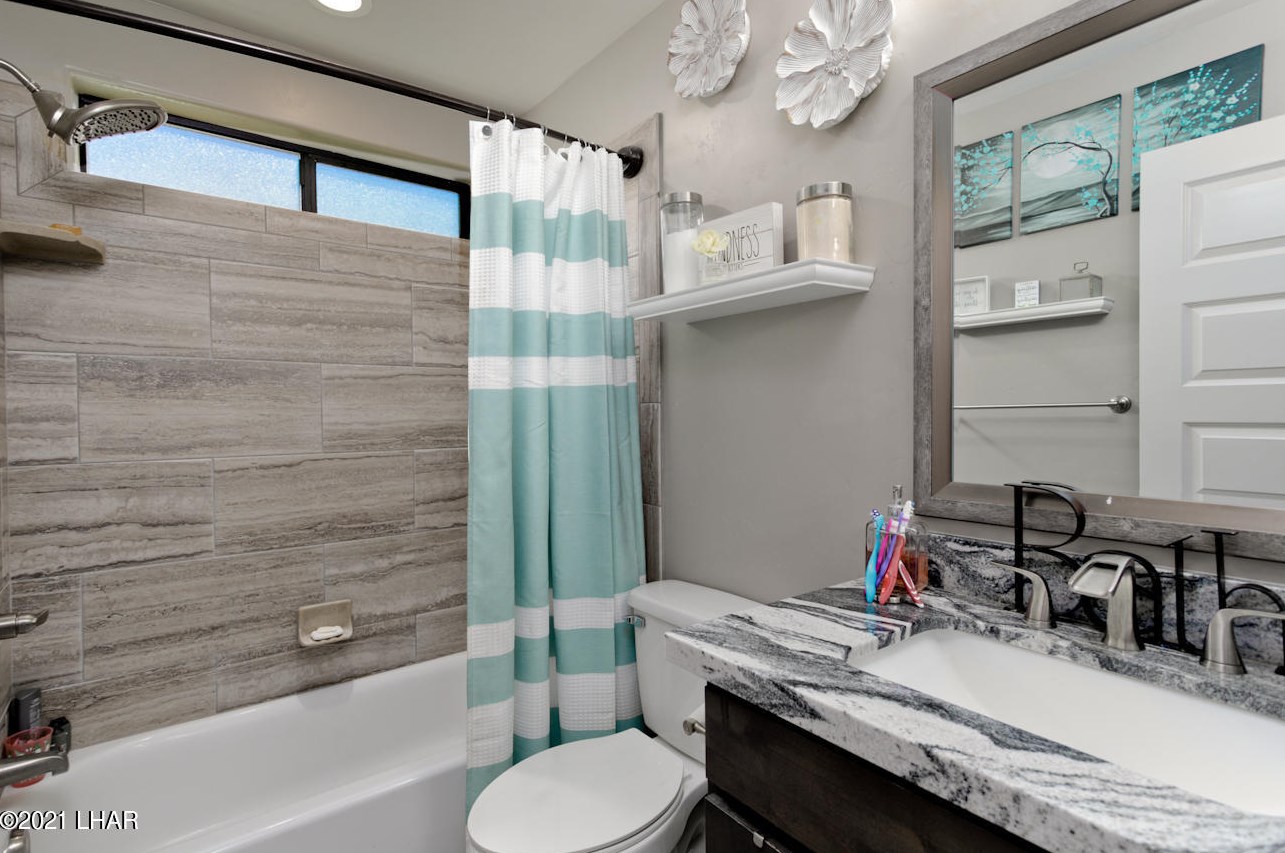 3650 Texoma Dr, Lake Havasu City, AZ 86404