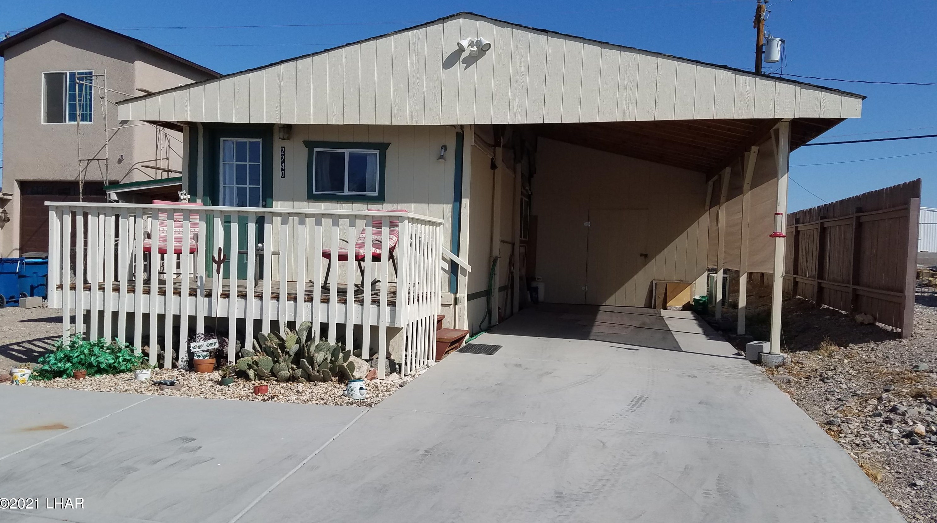 2240 Lake Dr, Lake Havasu City, AZ 86404