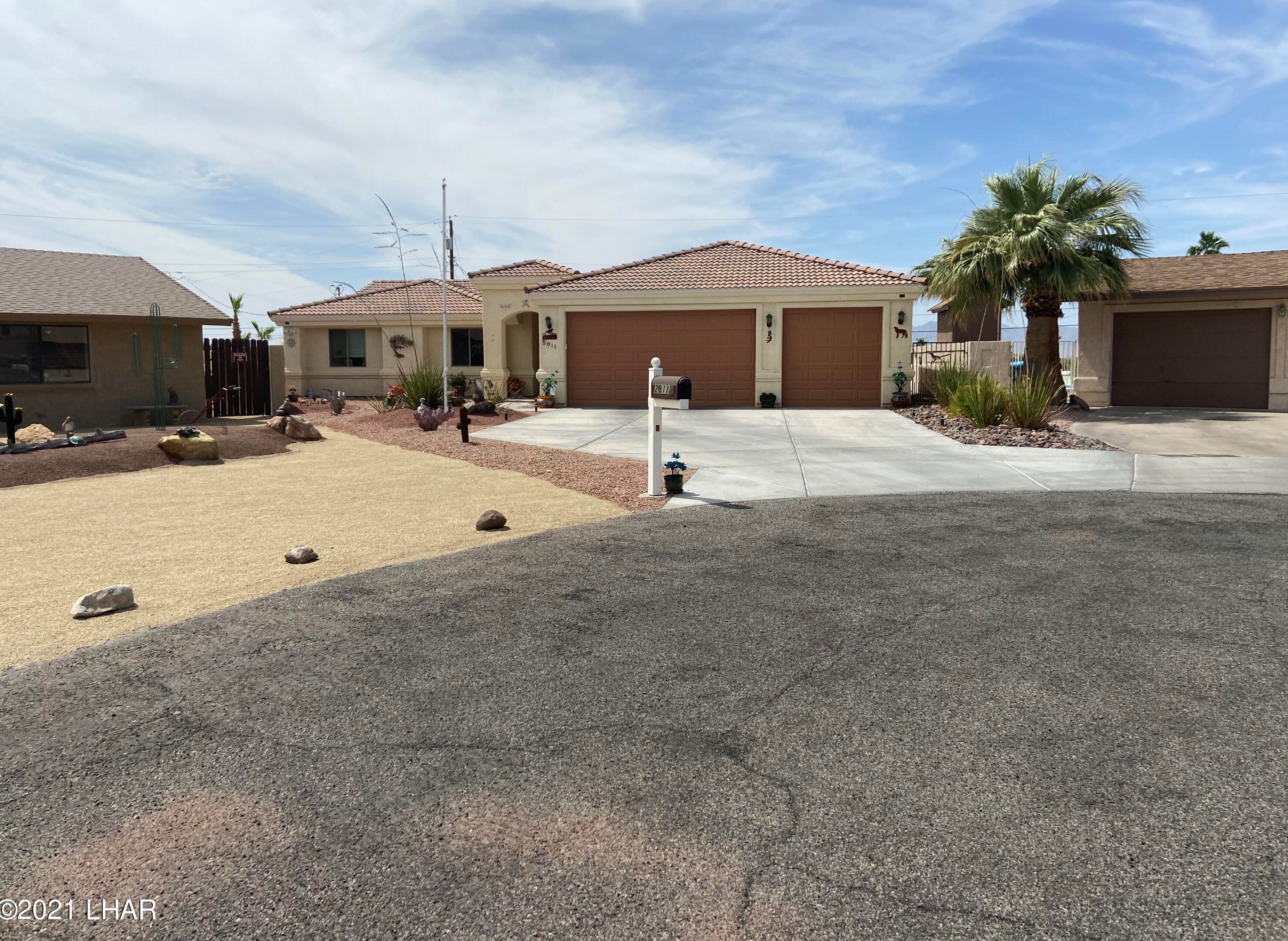2811 Ranchero Ln, Lake Havasu City, AZ 86406
