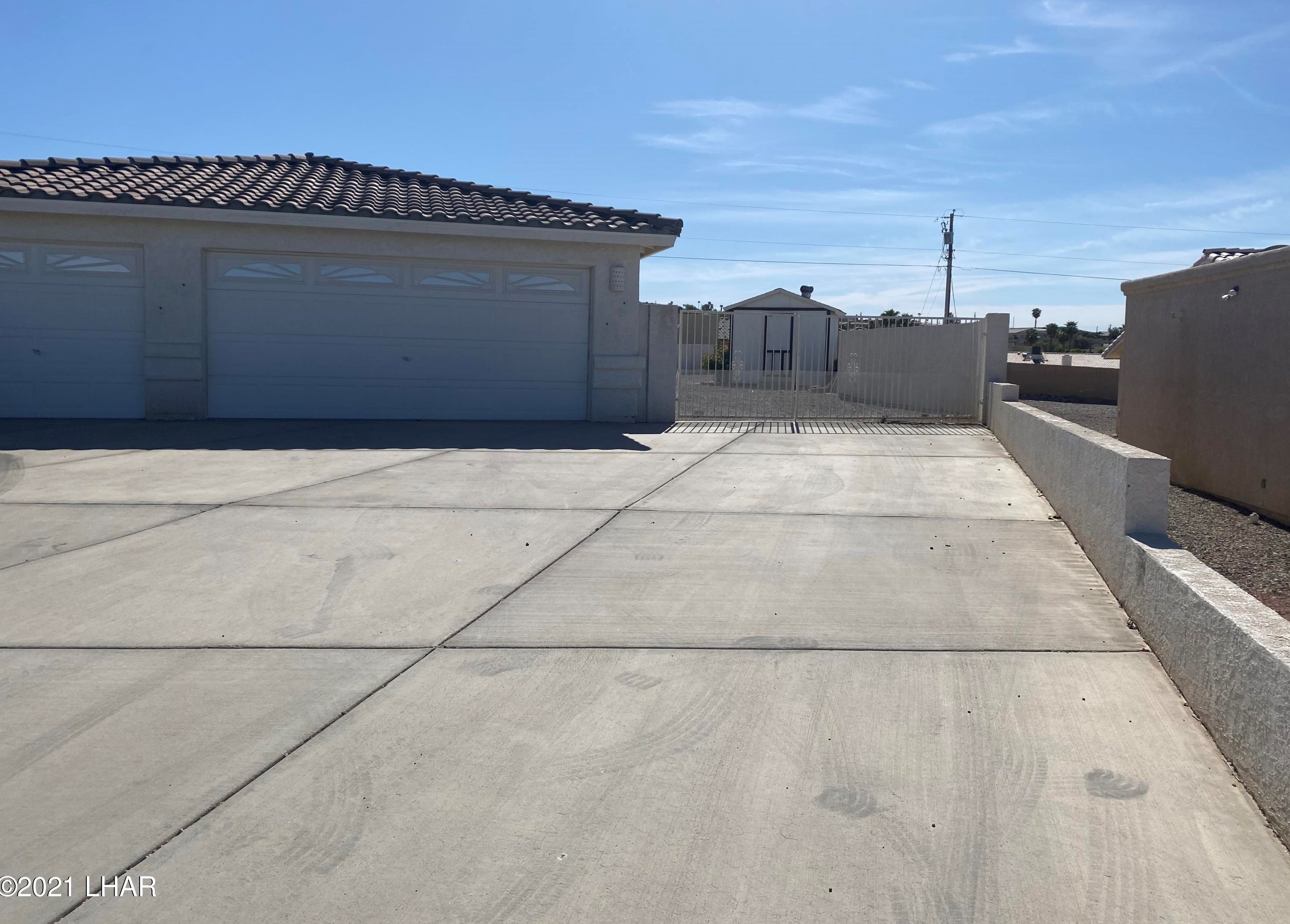 3675 Taurus Ln, Lake Havasu City, AZ 86404