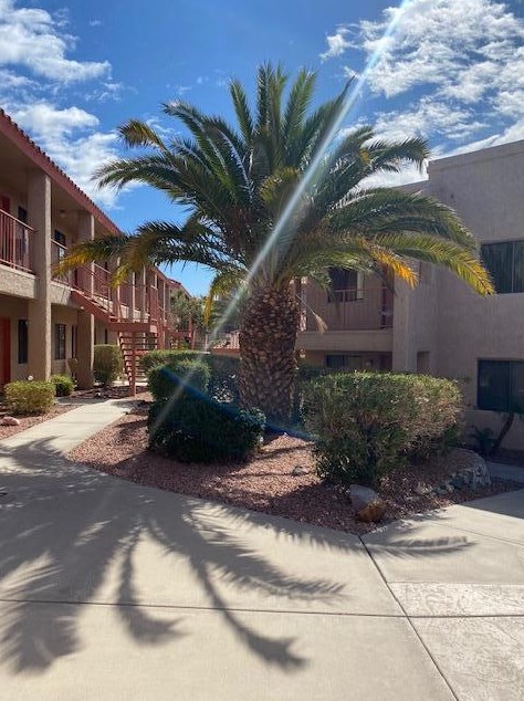 1989 Mesquite Ave #8, Lake Havasu City, AZ 86403