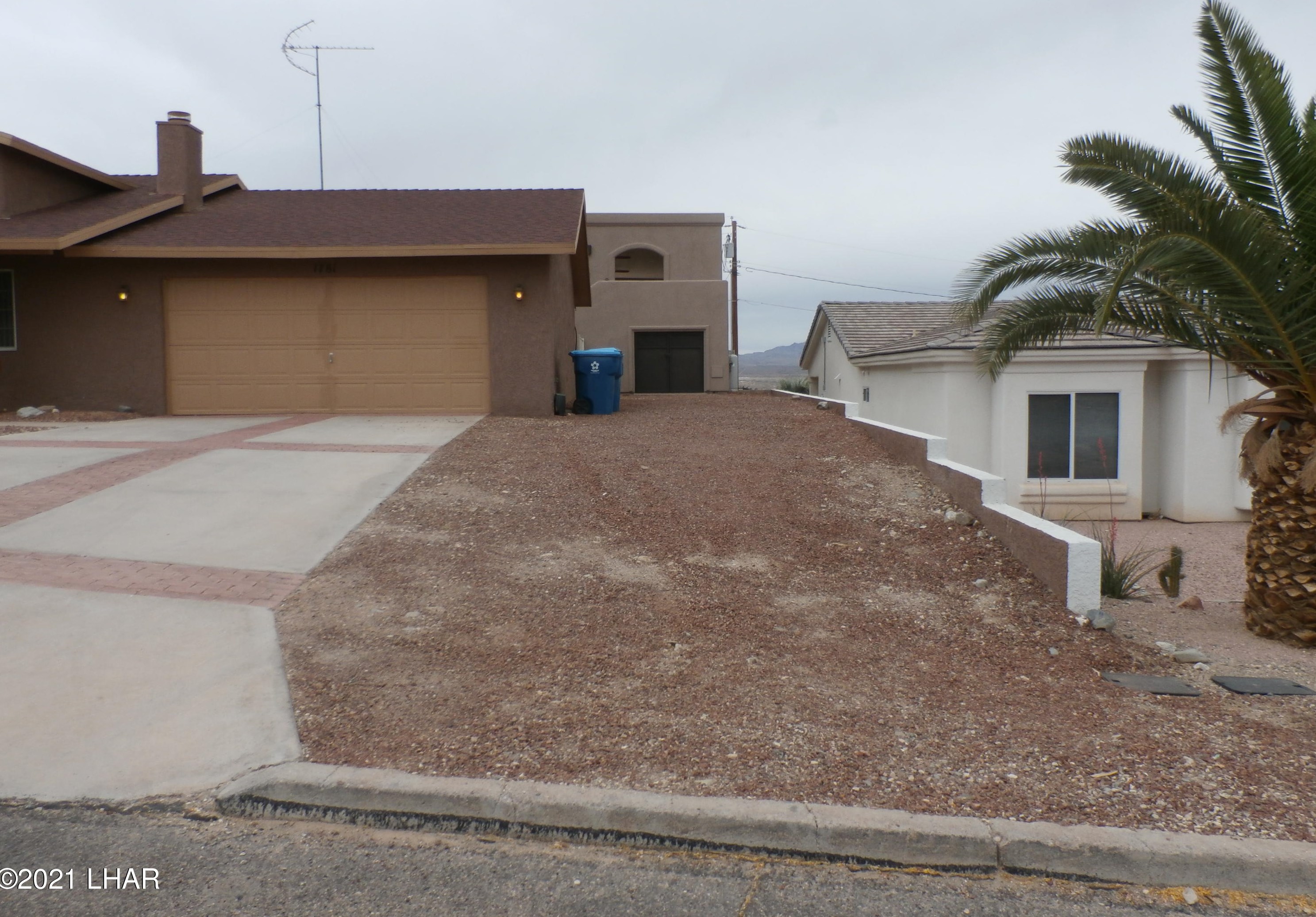1781 Firefly Dr, Lake Havasu City, AZ 86404