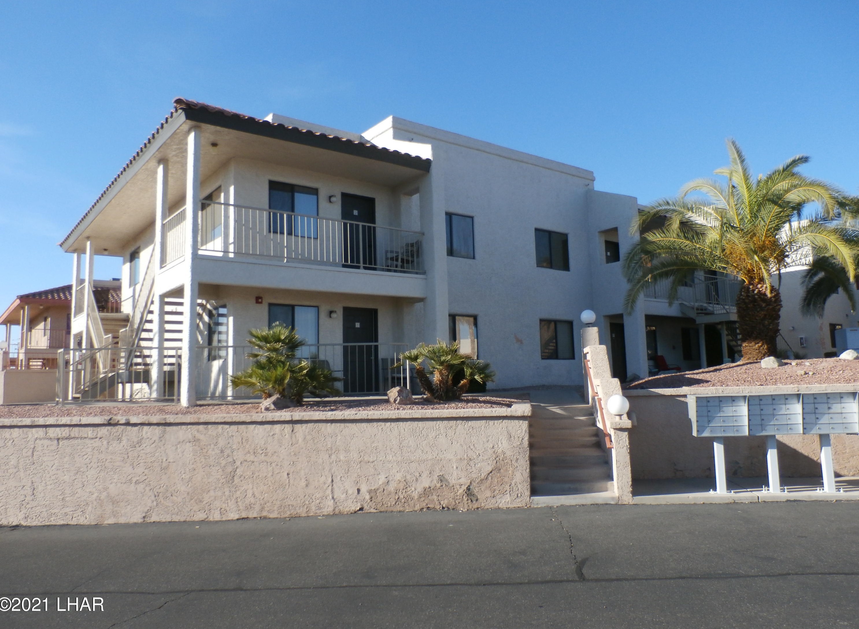 1989 Mesquite Ave #72, Lake Havasu City, AZ 86403