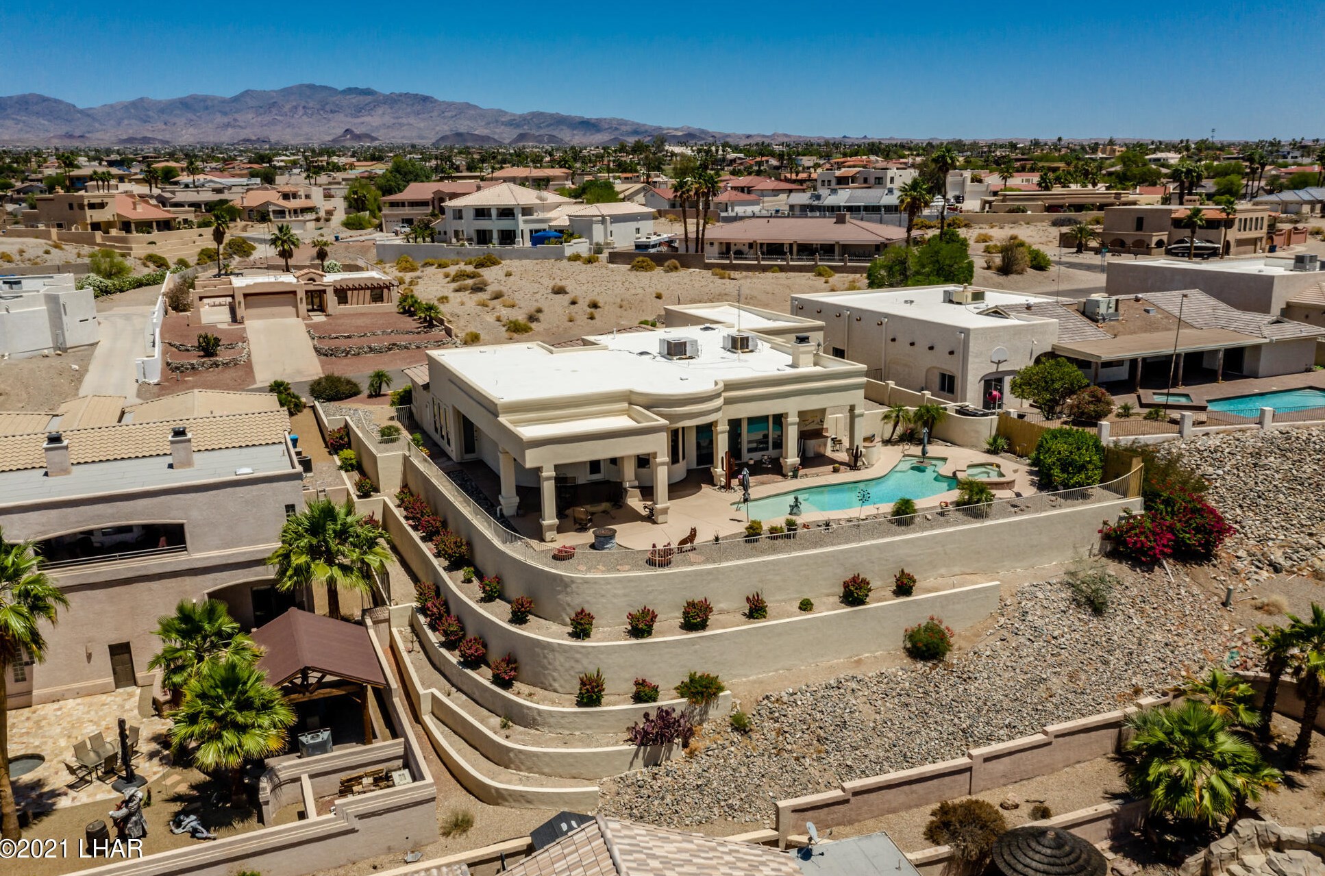 2120 Snead Dr, Lake Havasu City, AZ 86406