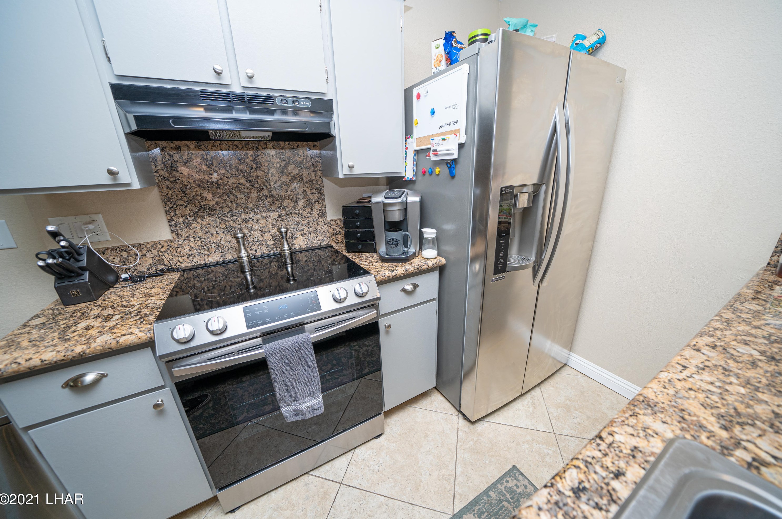 1729-C Los Lagos Dr, Lake Havasu City, AZ 86403-6648
