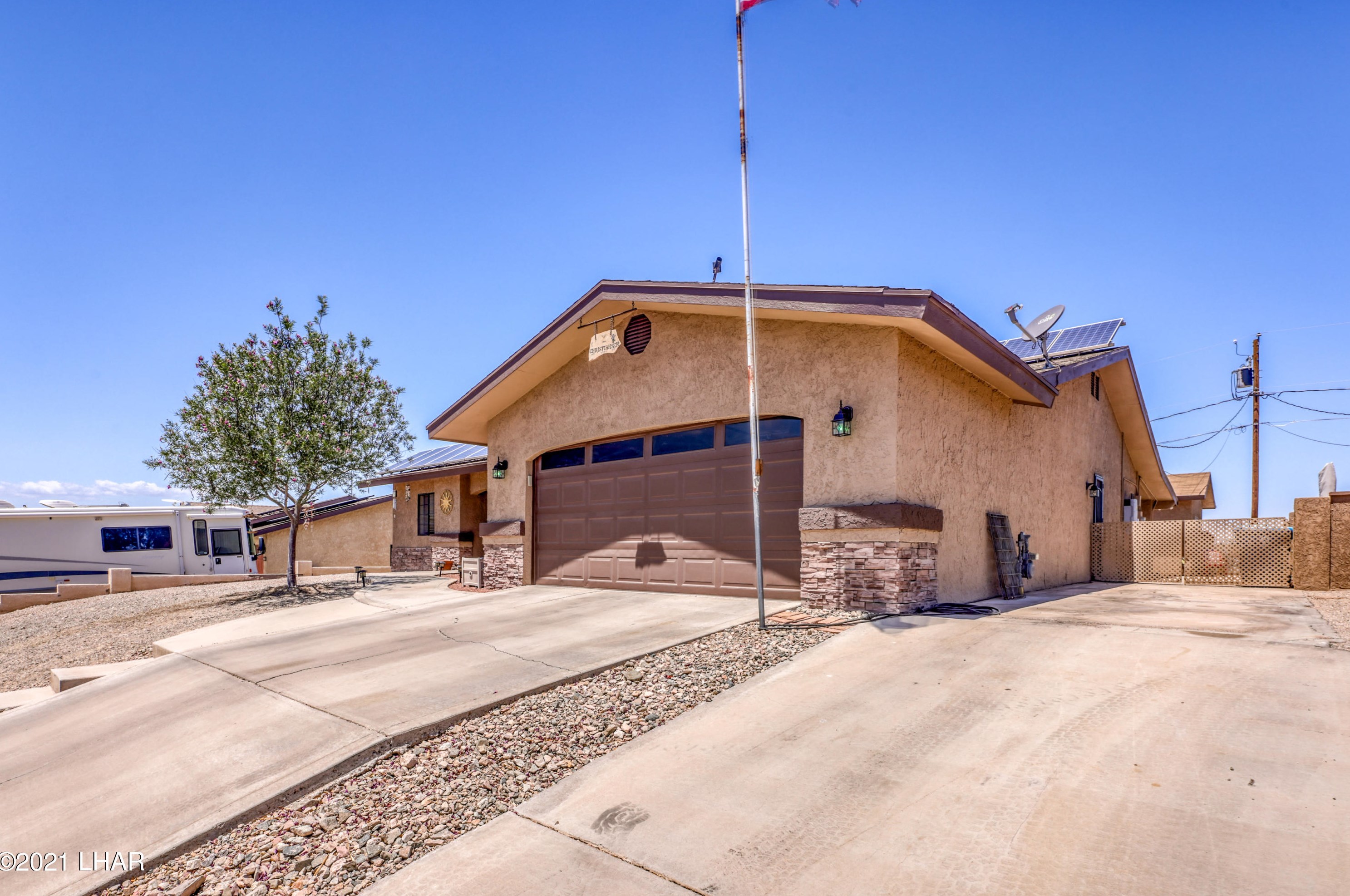 2405 Tigertail Dr, Lake Havasu City, AZ 86403