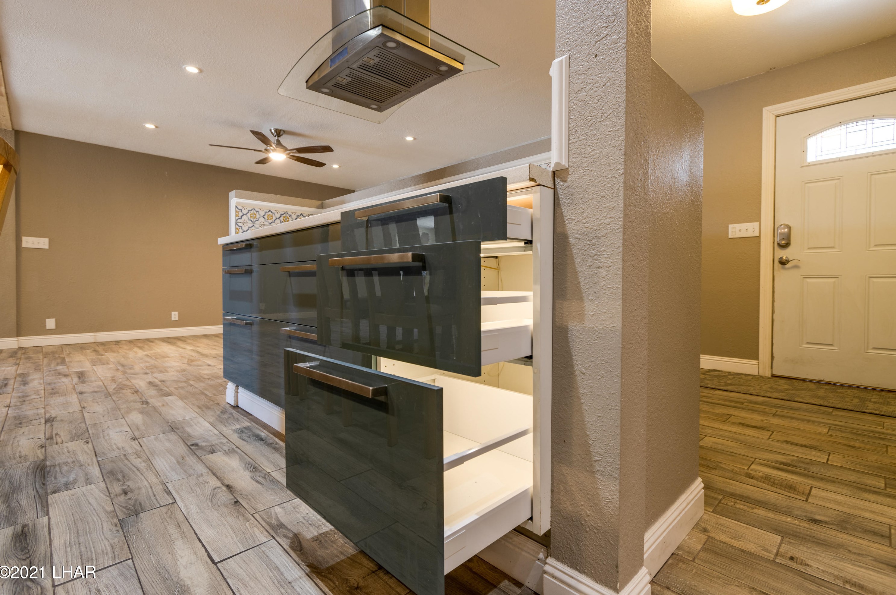 2140 Smoketree Ave, Lake Havasu City AZ  86403-5808 exterior