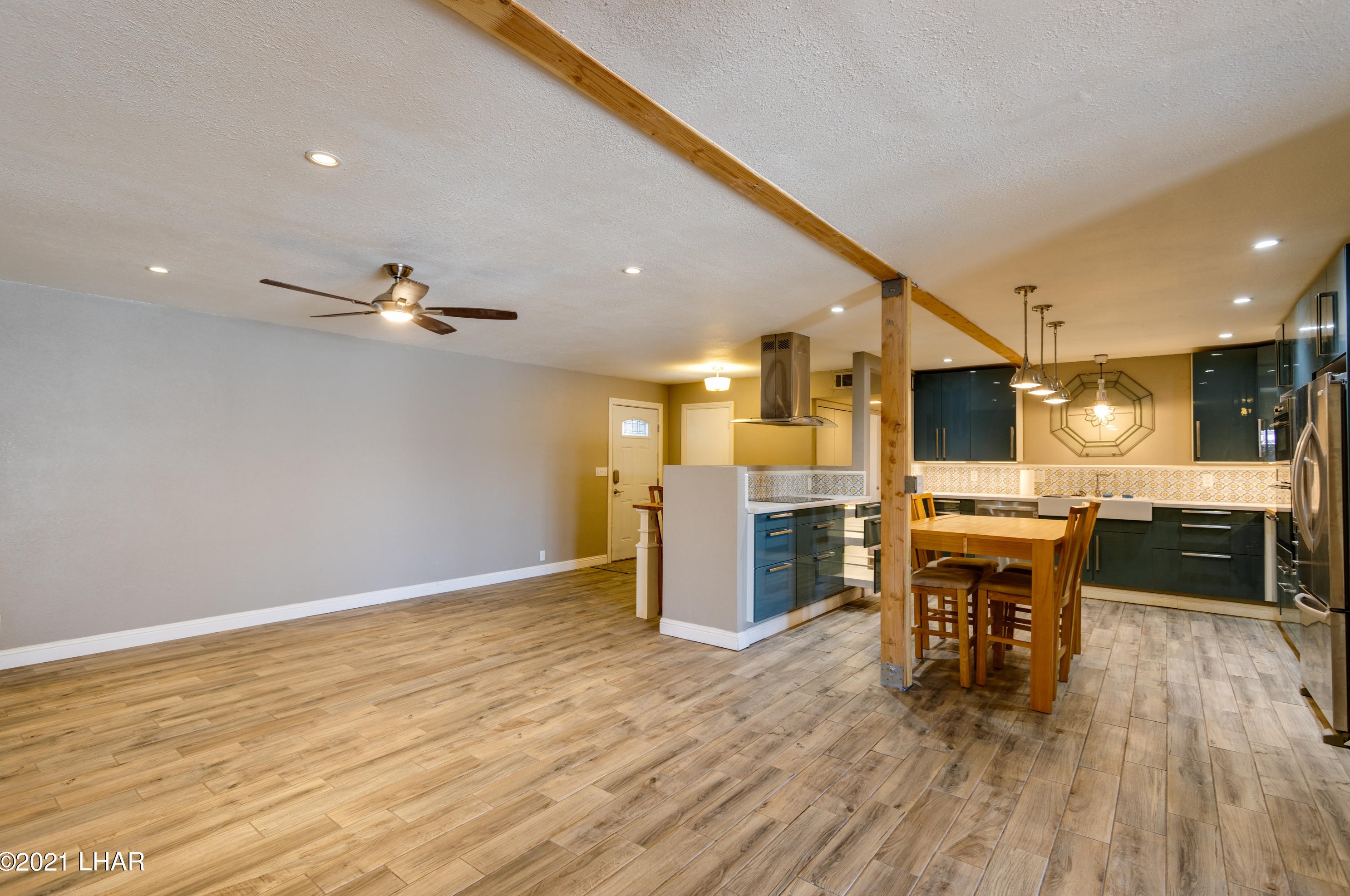 2140 Smoketree Ave, Lake Havasu City AZ  86403-5808 exterior