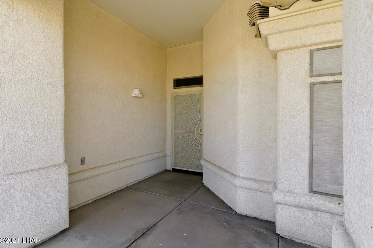 1834 Duel Dr, Lake Havasu City AZ  86403-7439 exterior