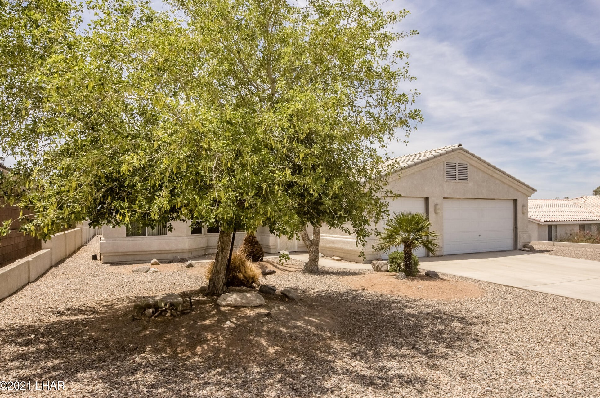2940 Kiowa Blvd, Lake Havasu City, AZ 86403-5246