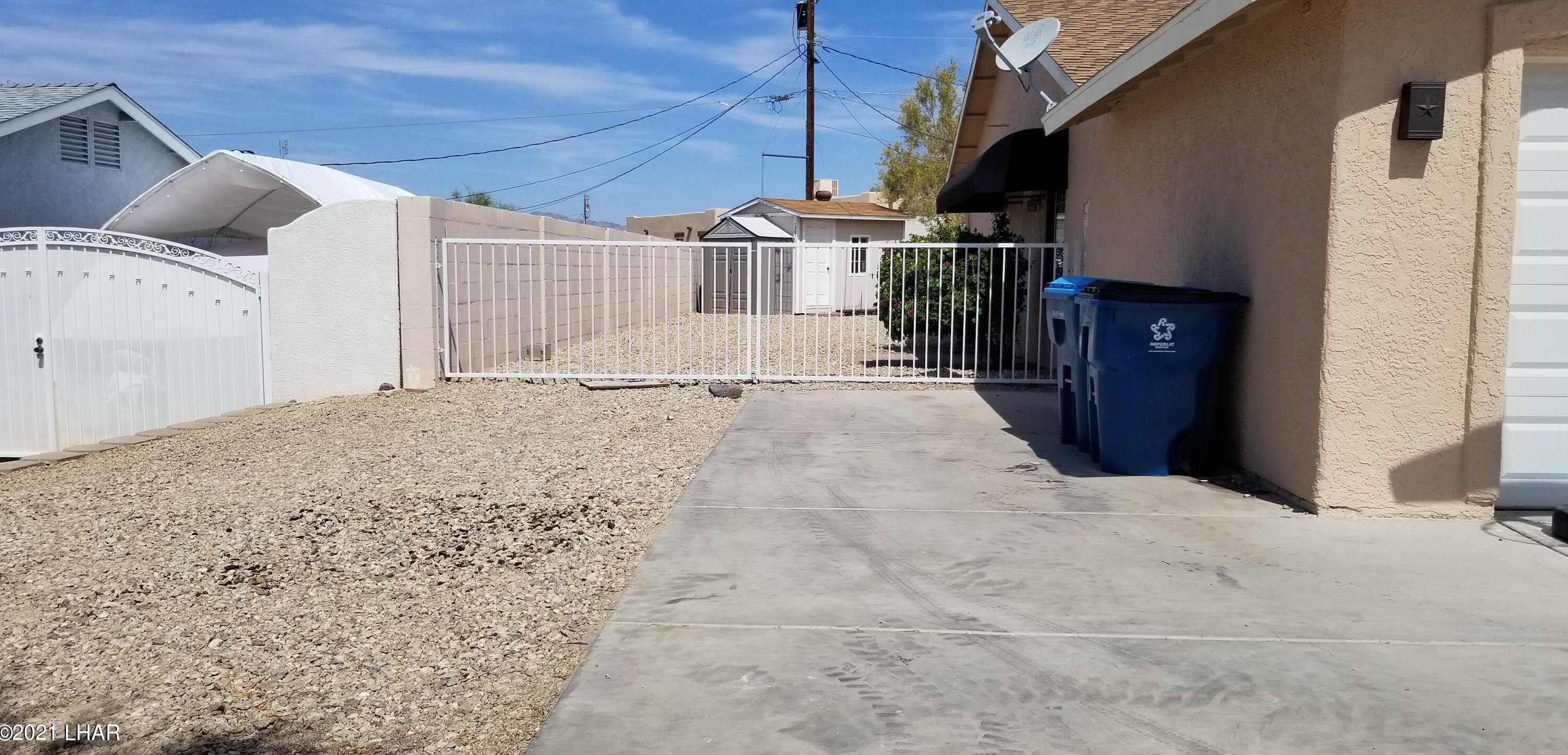 1761 Papago Dr, Lake Havasu City, AZ 86403