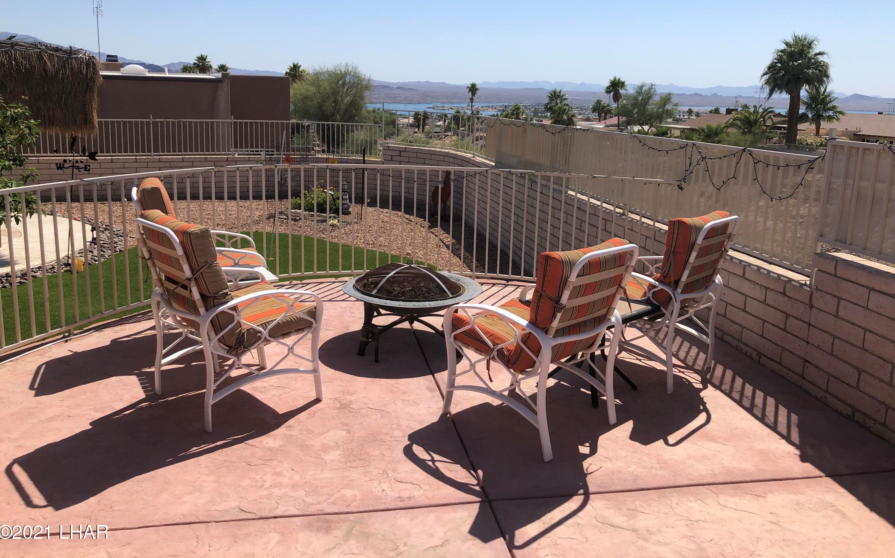 2461 Stroke Dr, Lake Havasu City, AZ 86406