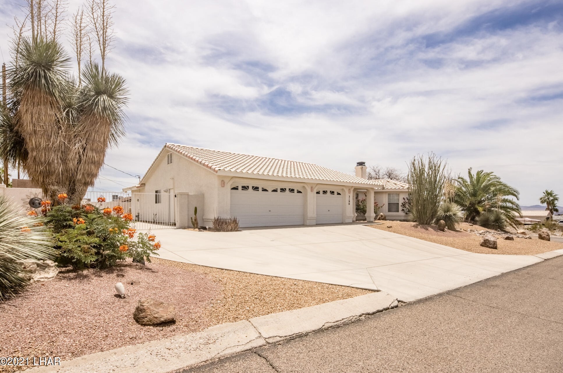 3190 Sombrero Dr, Lake Havasu City, AZ 86404