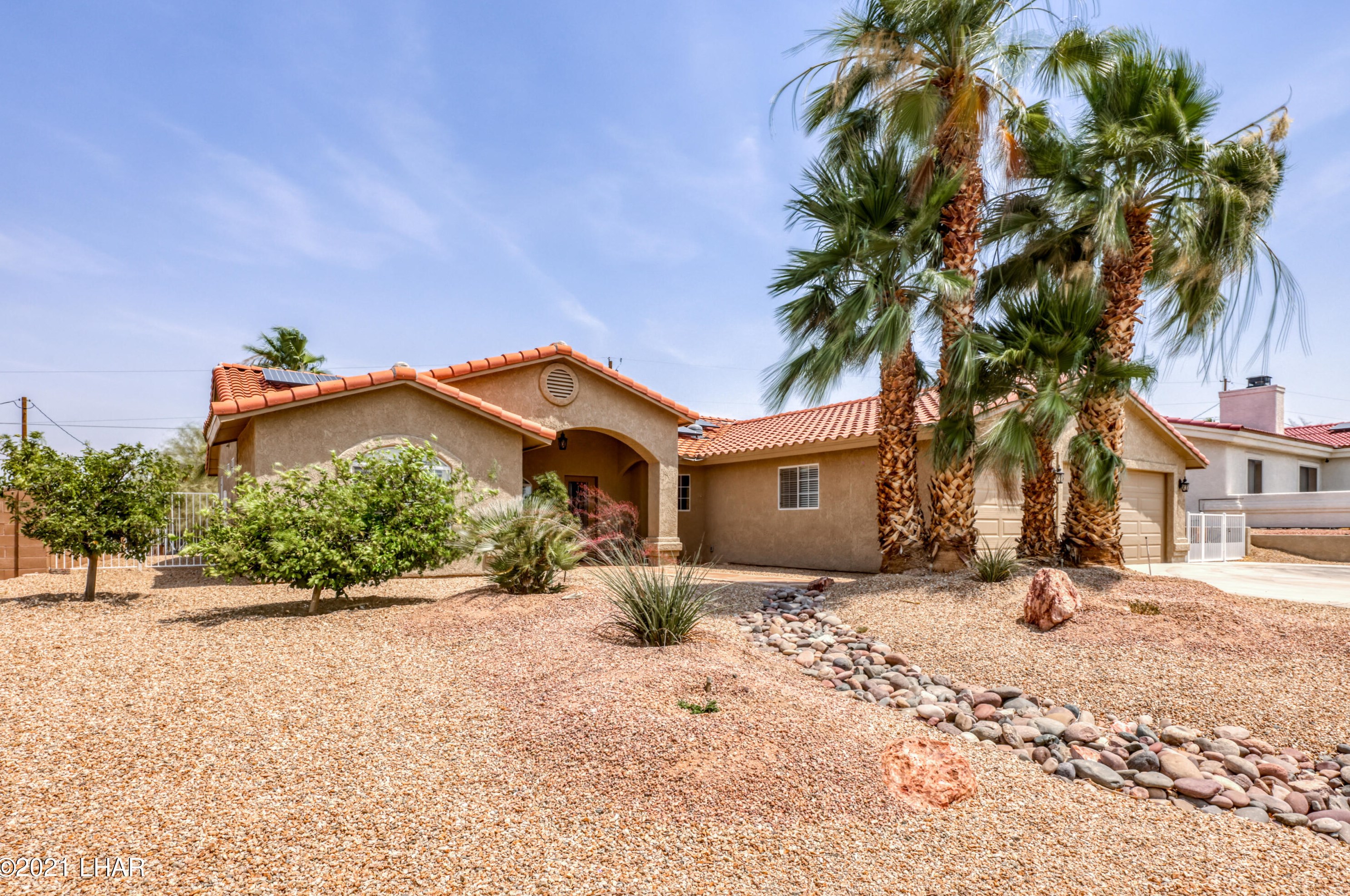 2615 Widgeon Dr, Lake Havasu City, AZ 86403