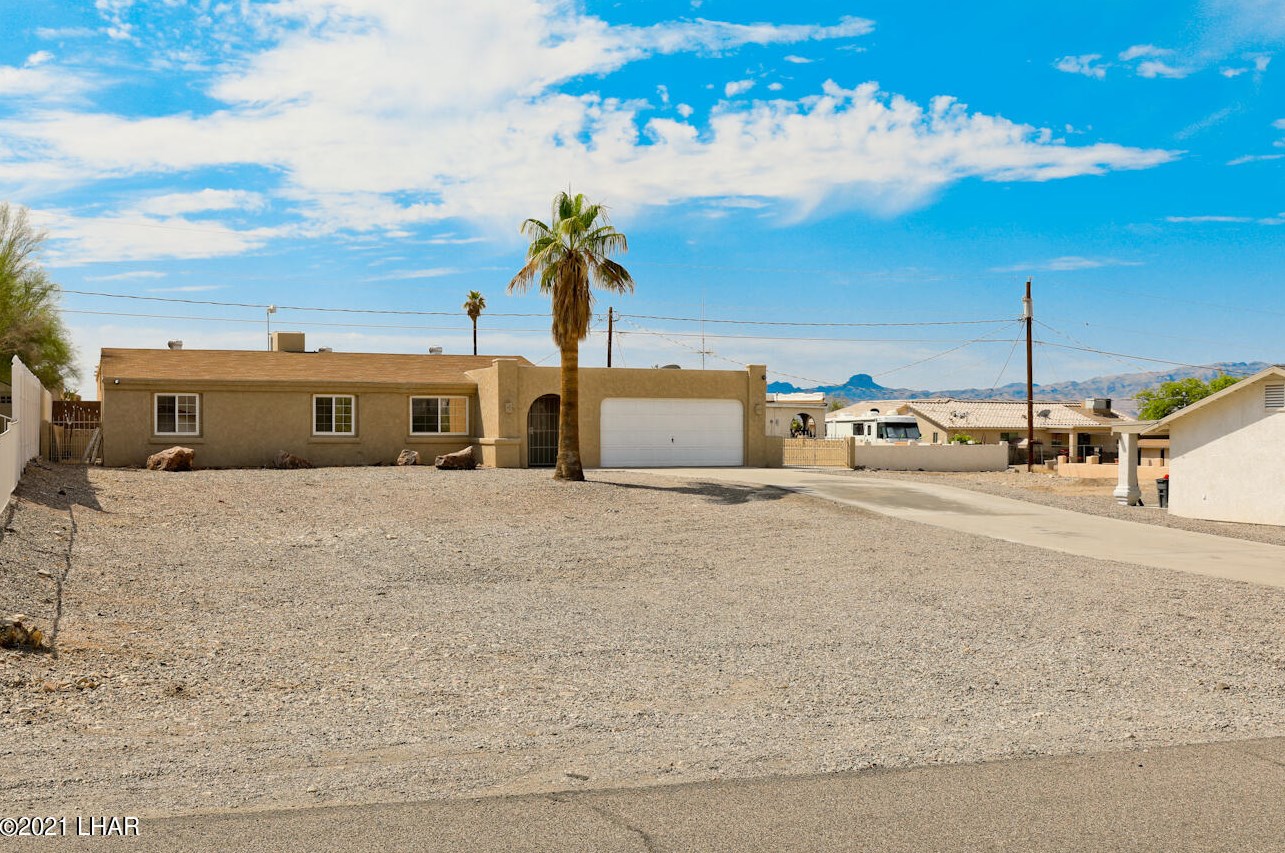 2180 Mimosa Dr, Lake Havasu City, AZ 86403
