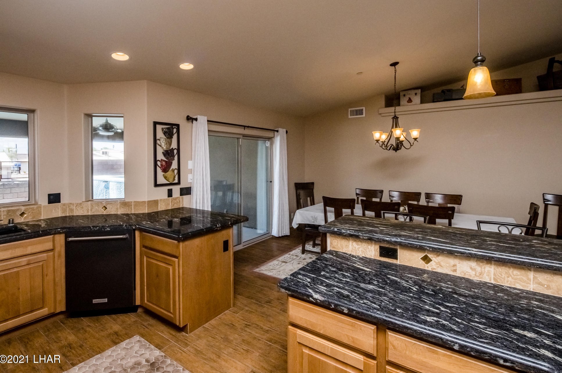 2481 Inverness Dr, Lake Havasu City AZ  86404-1272 exterior