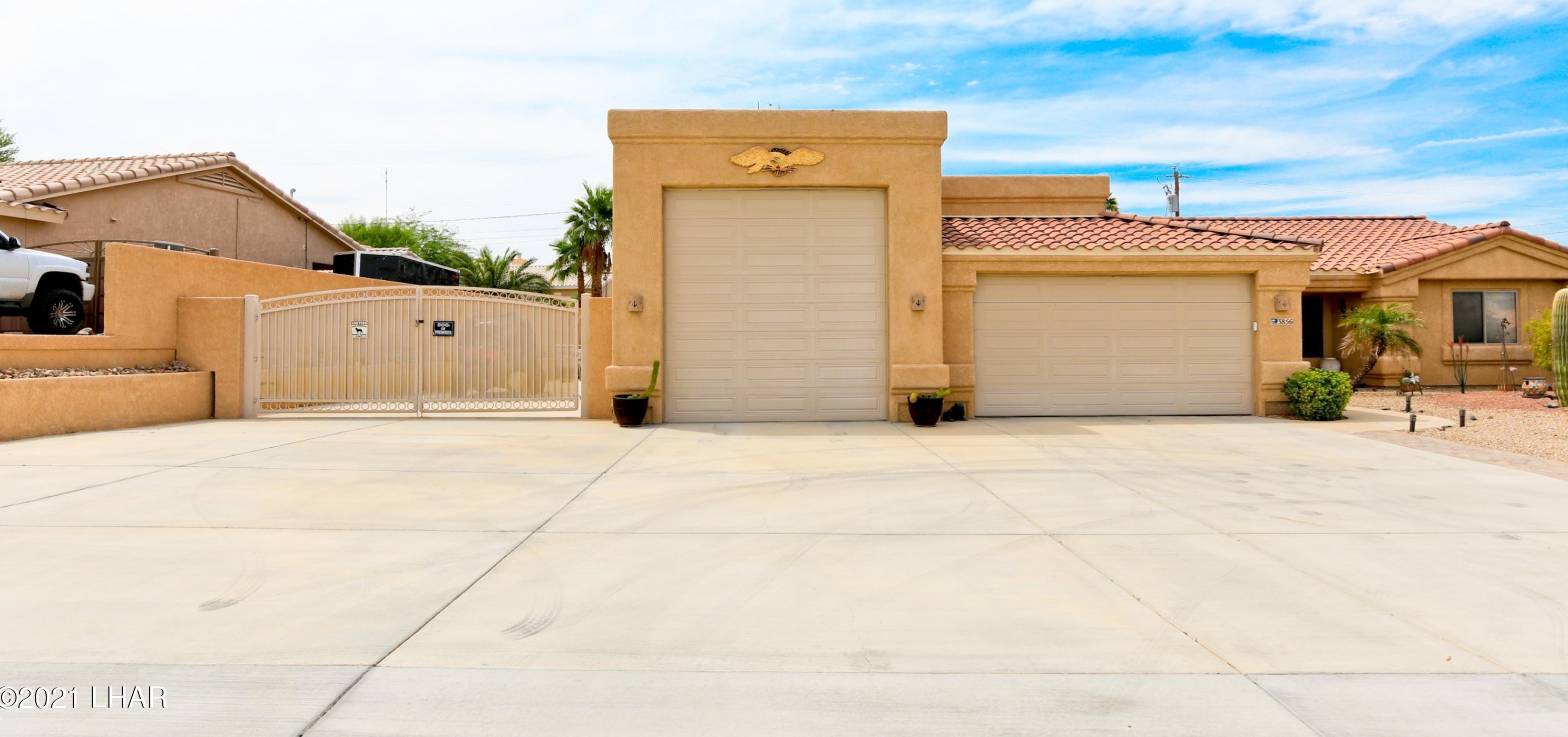 3856 Chesapeake Blvd, Lake Havasu City, AZ 86406-4348