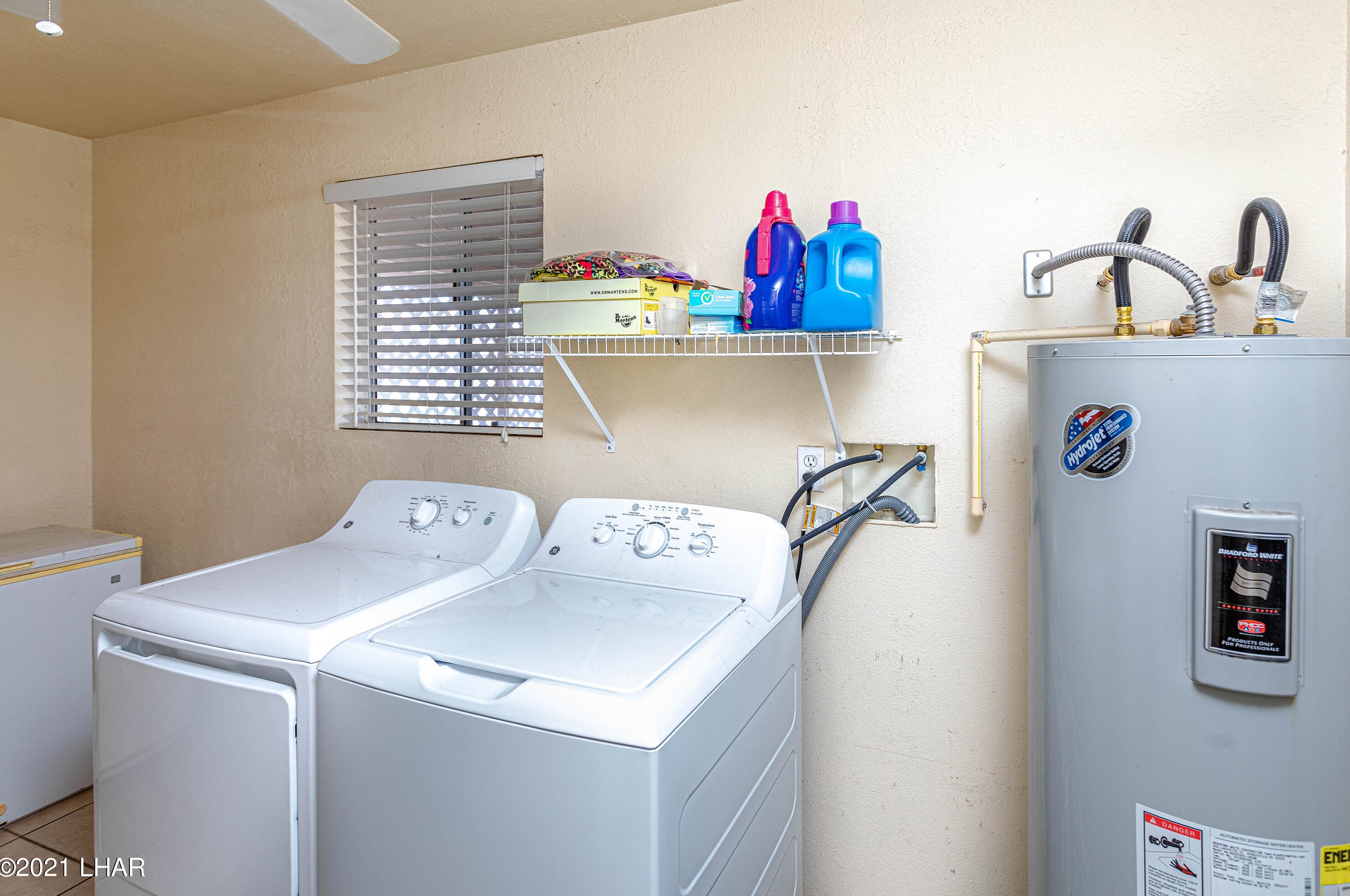 2356 Swift Dr, Lake Havasu City AZ  86404-2037 exterior