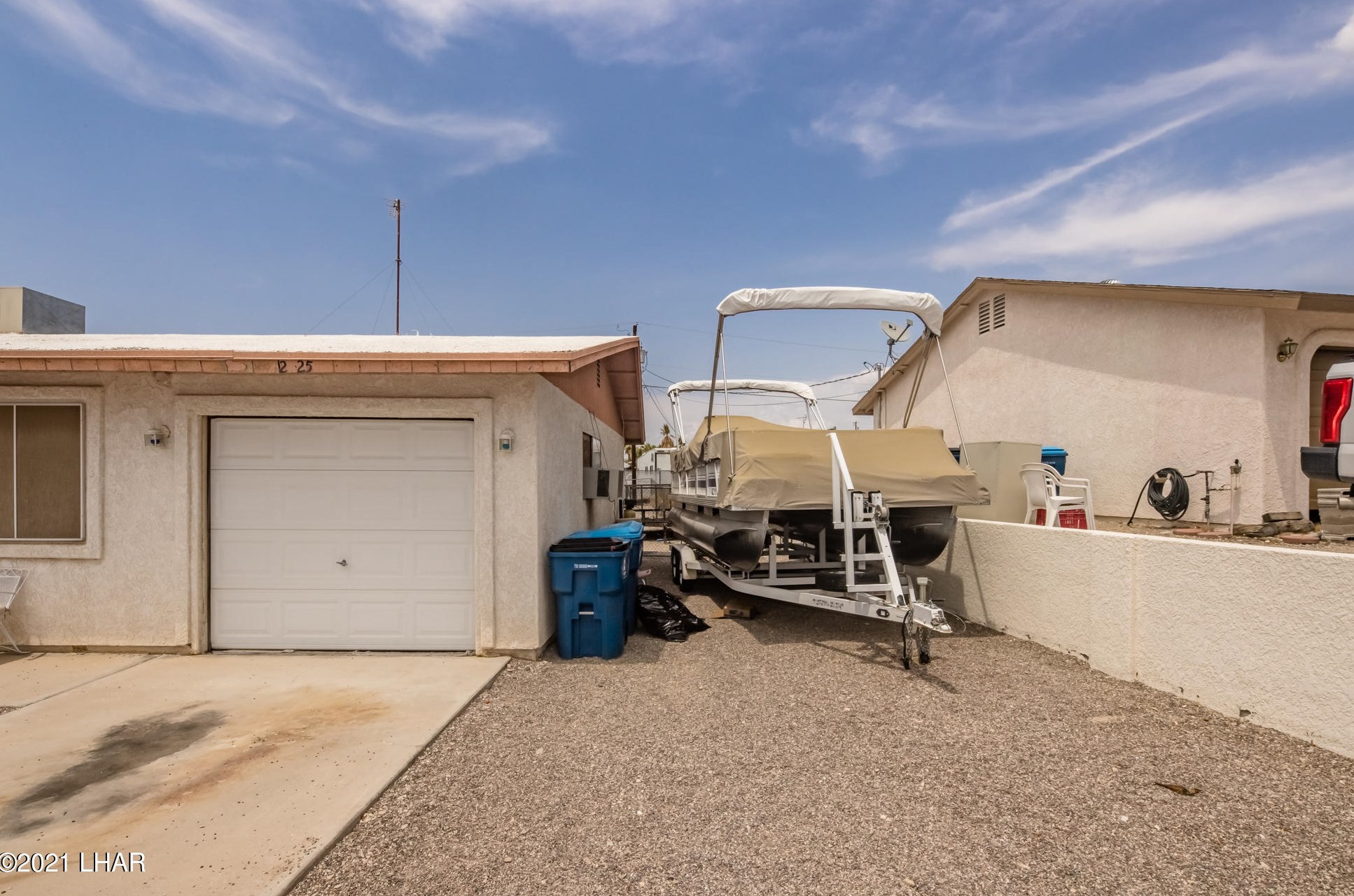 2225 Interlake Dr, Lake Havasu City, AZ 86404