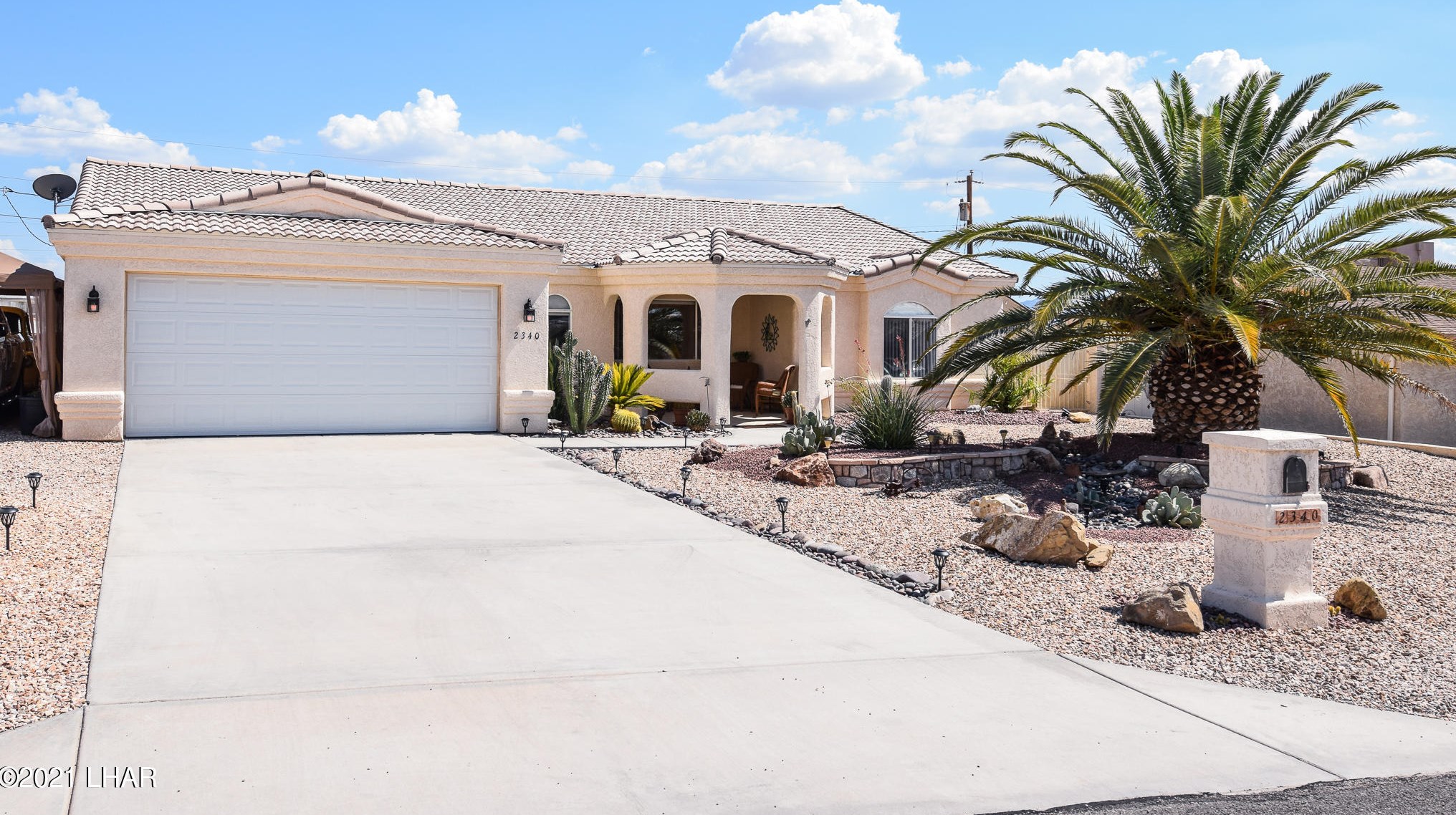 2340 Swift Dr, Lake Havasu City, AZ 86404-2037
