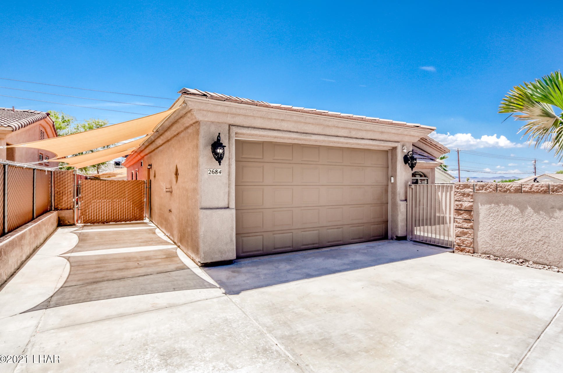 2684 Bluewater Dr, Lake Havasu City, AZ 86403-5458