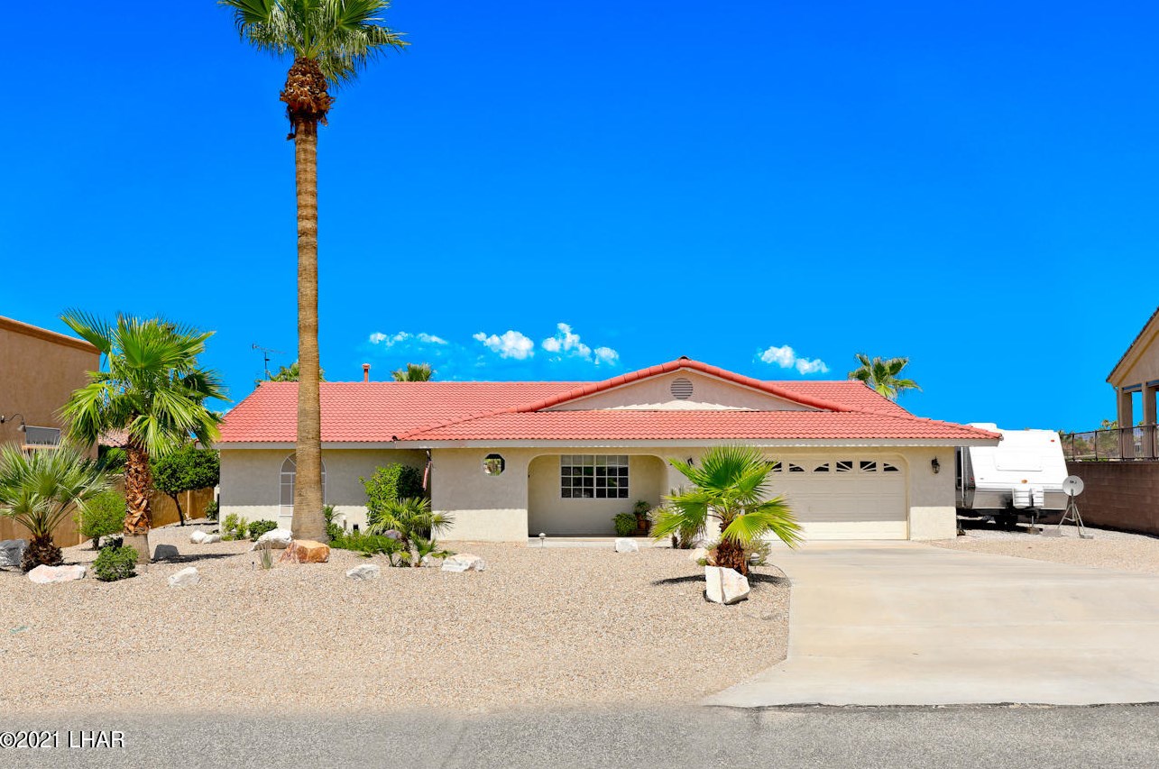 2181 Souchak Dr, Lake Havasu City, AZ 86406