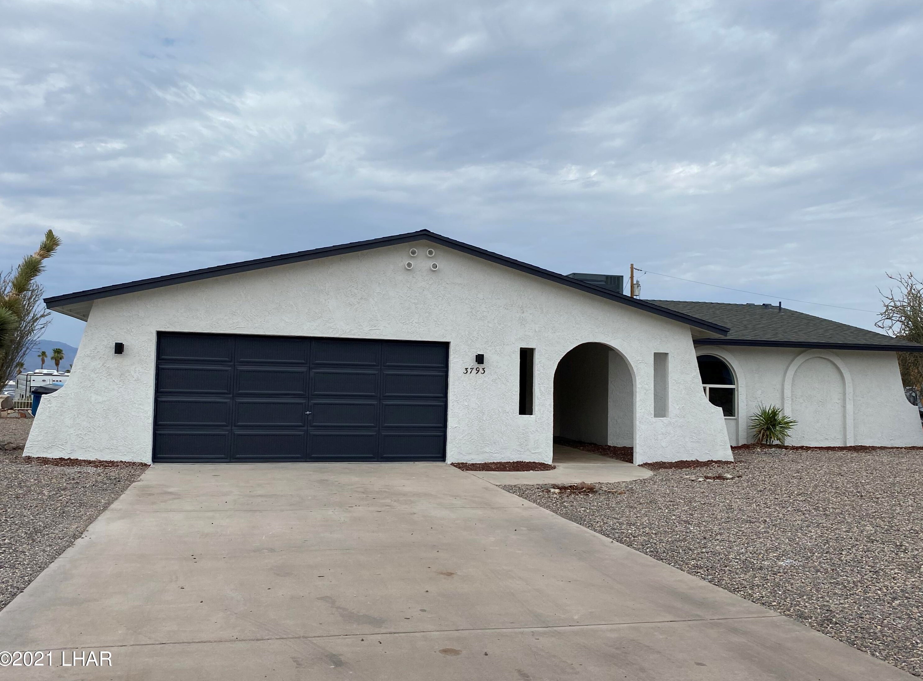 3793 Solar Cir, Lake Havasu City, AZ 86406