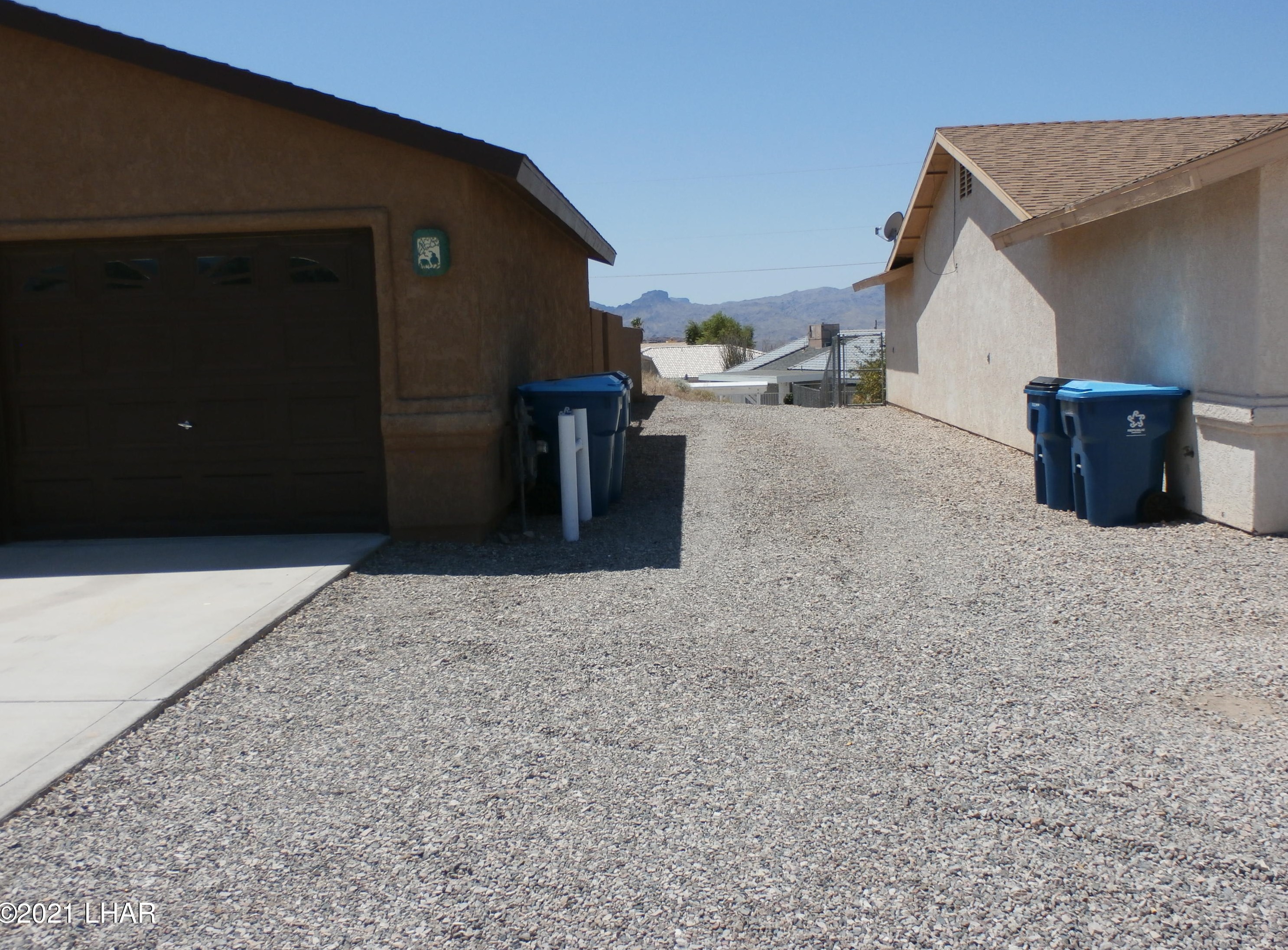 3830 Saratoga Ave, Lake Havasu City, AZ 86406