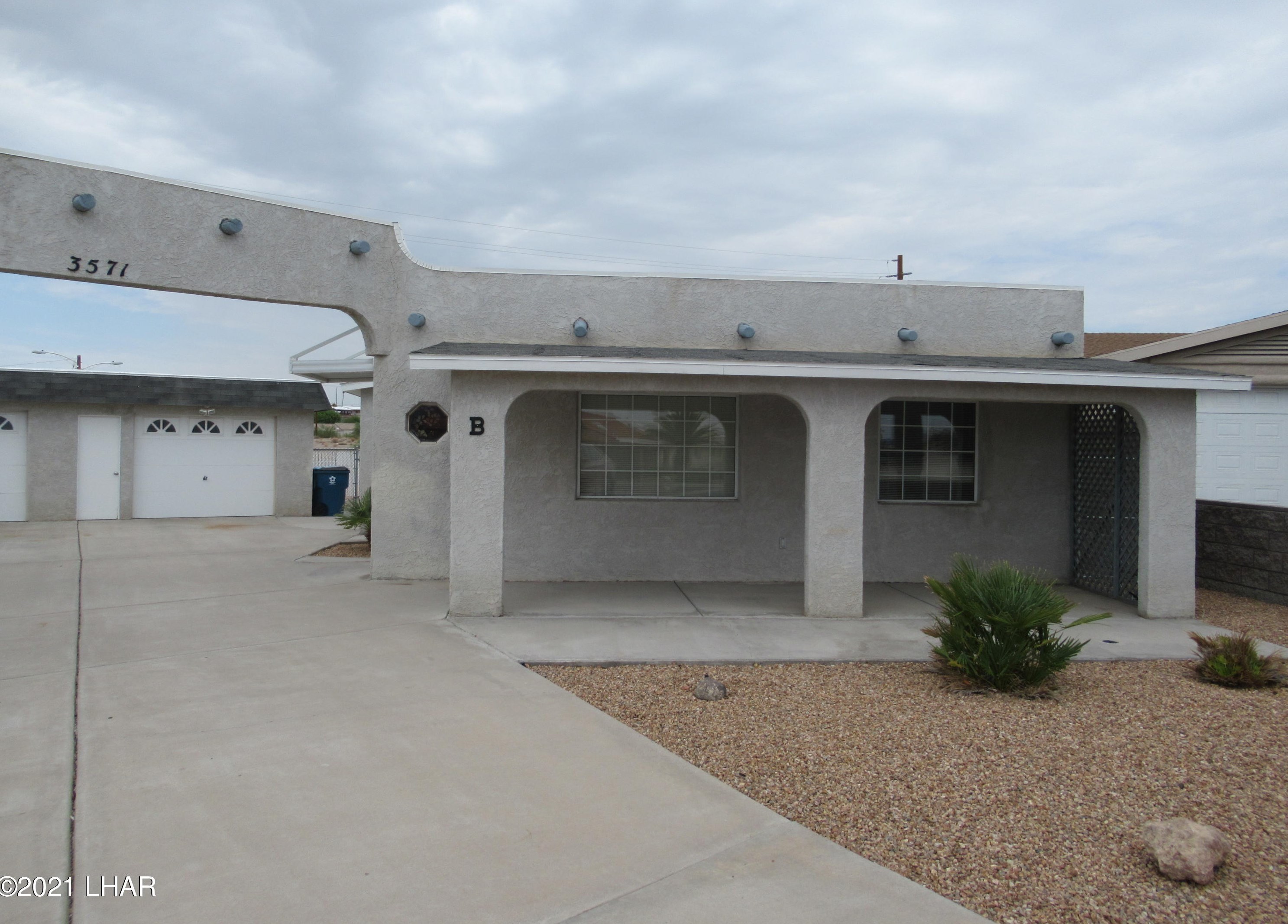 3571 El Rey Ln #b, Lake Havasu City, AZ 86406