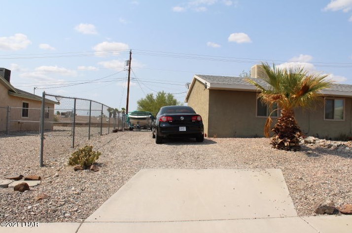2441 Smoketree Ave, Lake Havasu City, AZ 86403