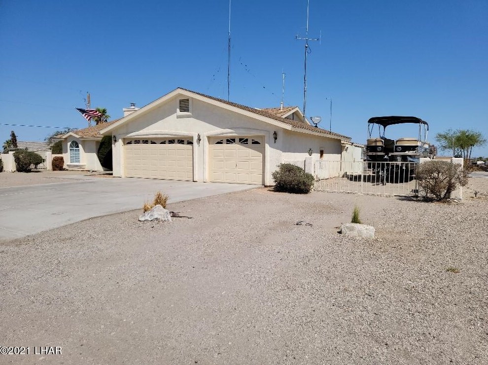 2195 Constellation Ln, Lake Havasu City, AZ 86403
