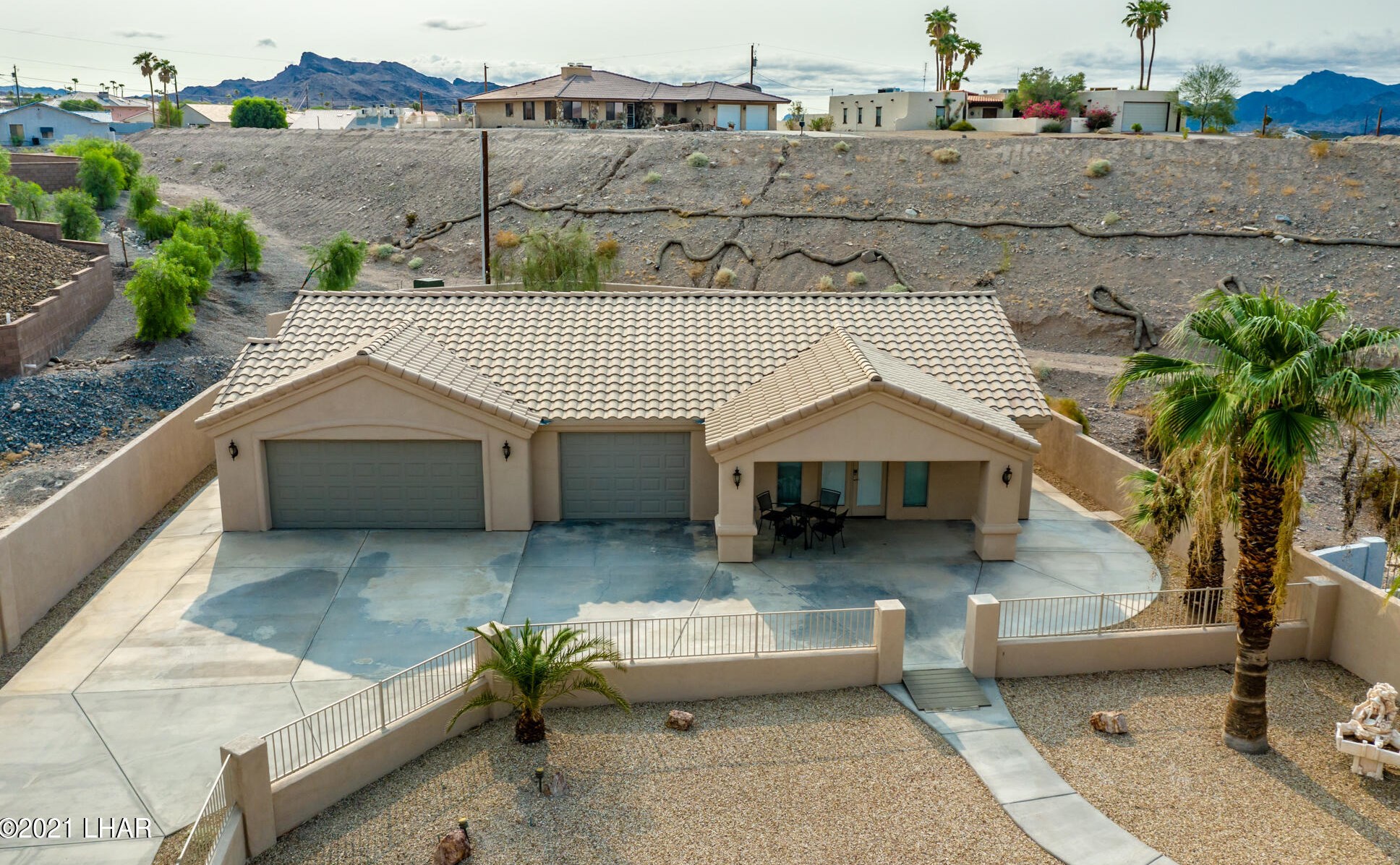 2330 Souchak Dr, Lake Havasu City, AZ 86406