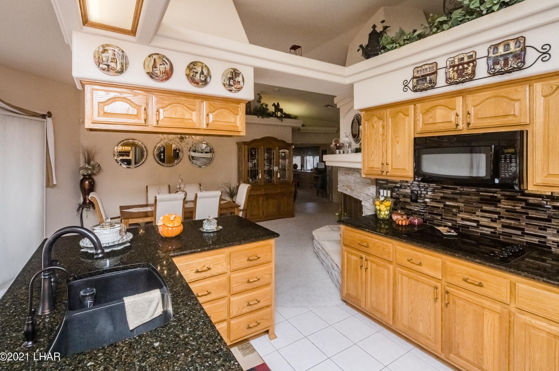 2190 Souchak Dr, Lake Havasu City, AZ 86406-8306