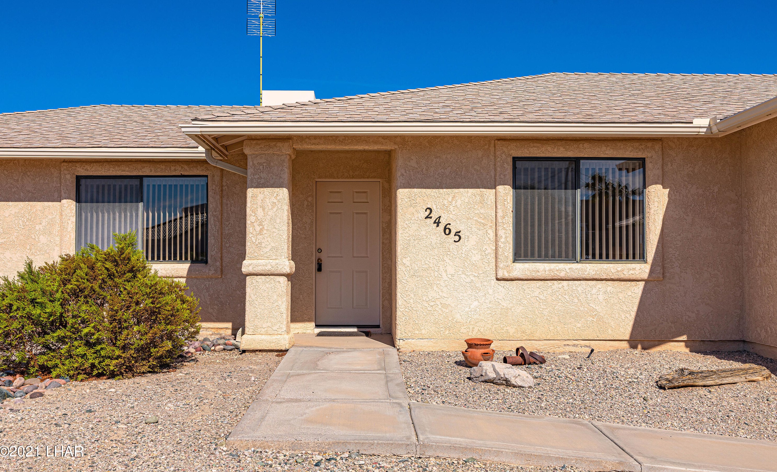 2465 Hillview Dr, Lake Havasu City, AZ 86403