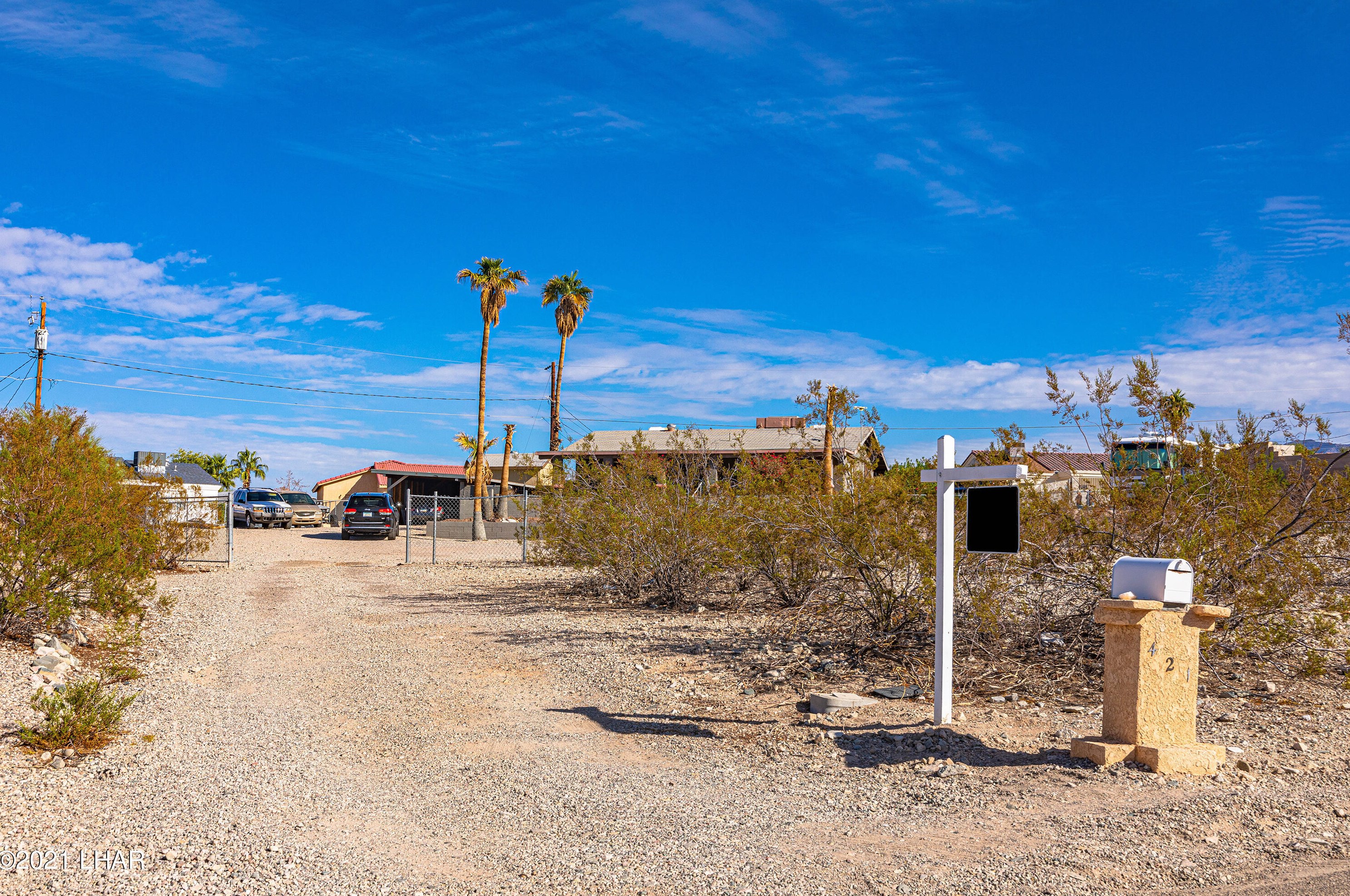 421 Tumamoc Dr, Lake Havasu City, AZ 86403-4828