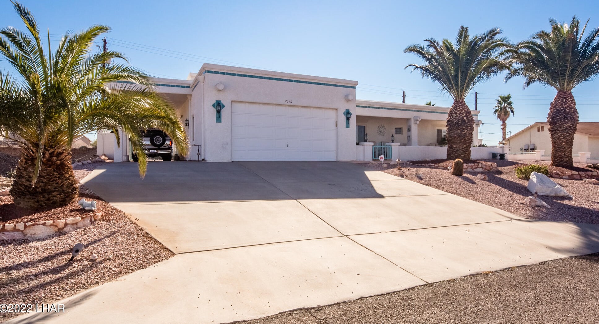 2376 Malahini Dr, Lake Havasu City, AZ 86404-2003