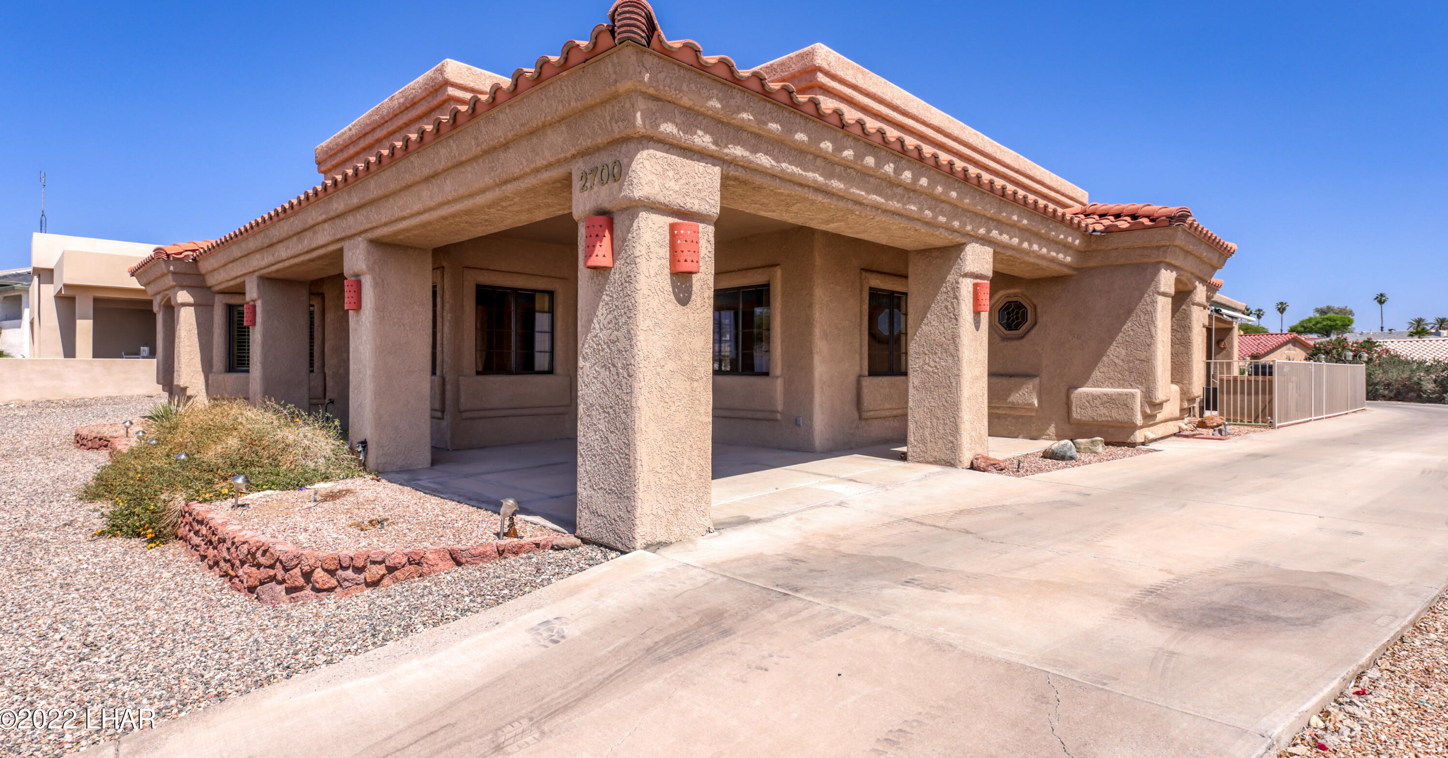 2700 Saratoga Ave, Lake Havasu City, AZ 86406