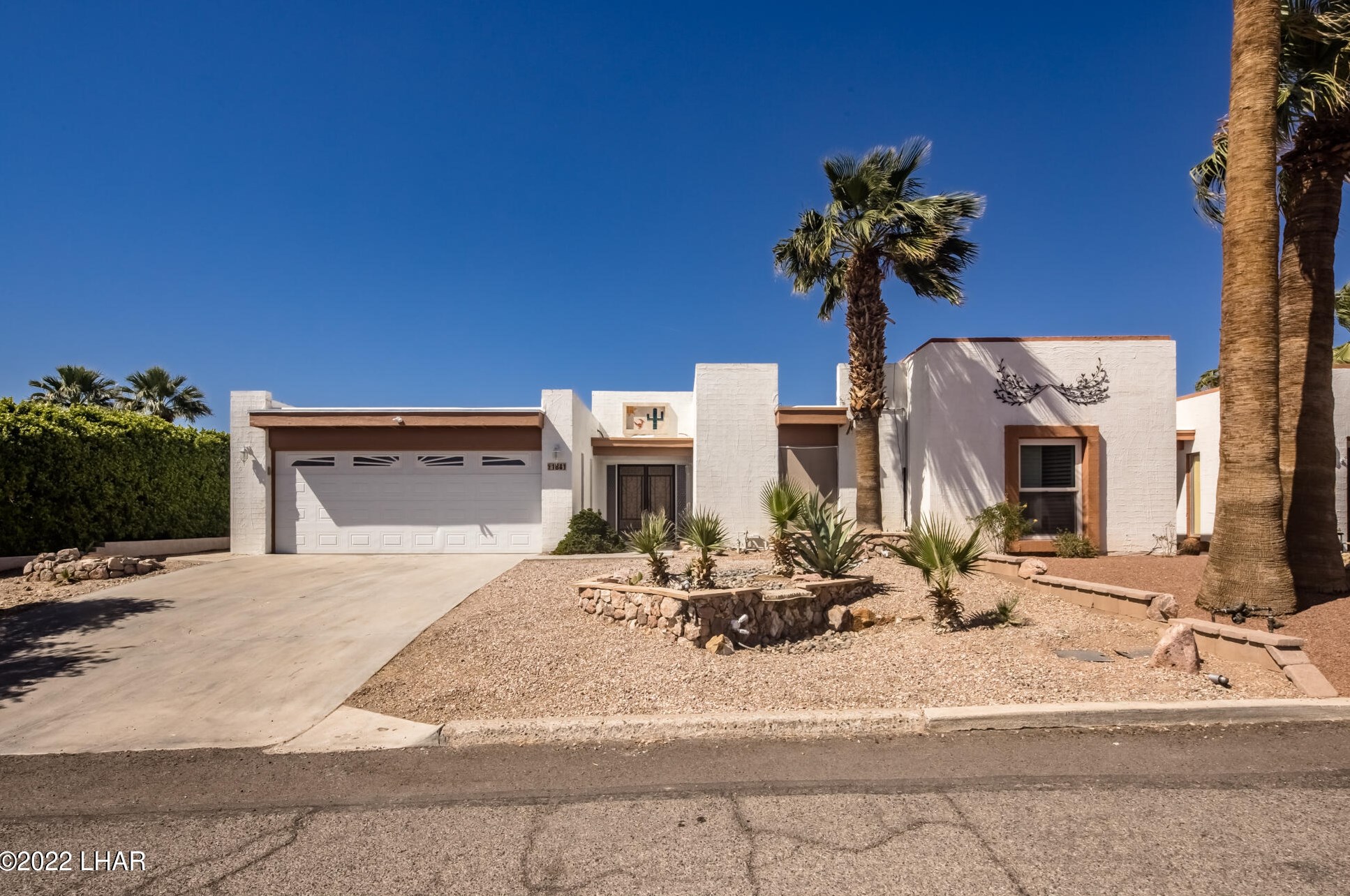 1841 Los Lagos Cir, Lake Havasu City, AZ 86403-6653