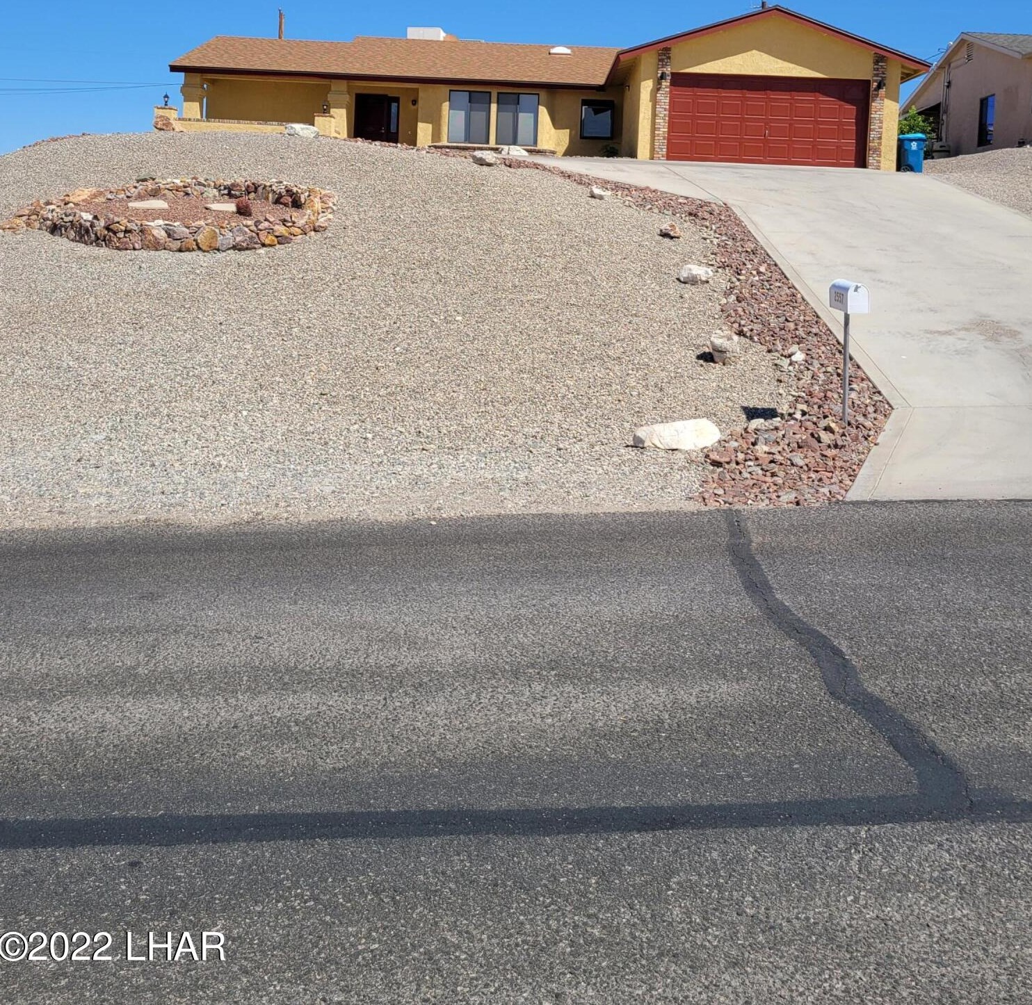 2557 Fannin Dr, Lake Havasu City, AZ 86403