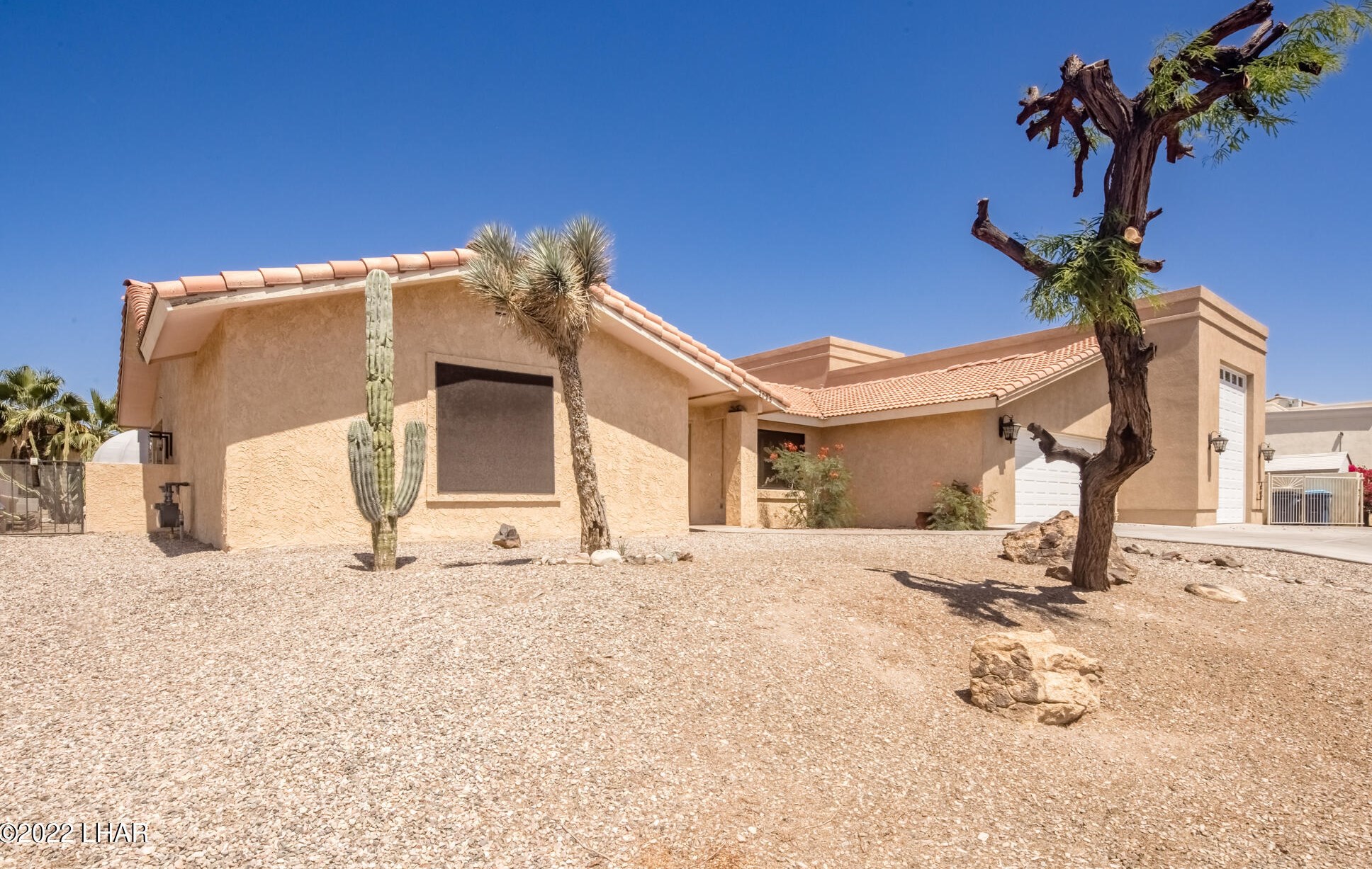 2025 Eagle Ln, Lake Havasu City, AZ 86406