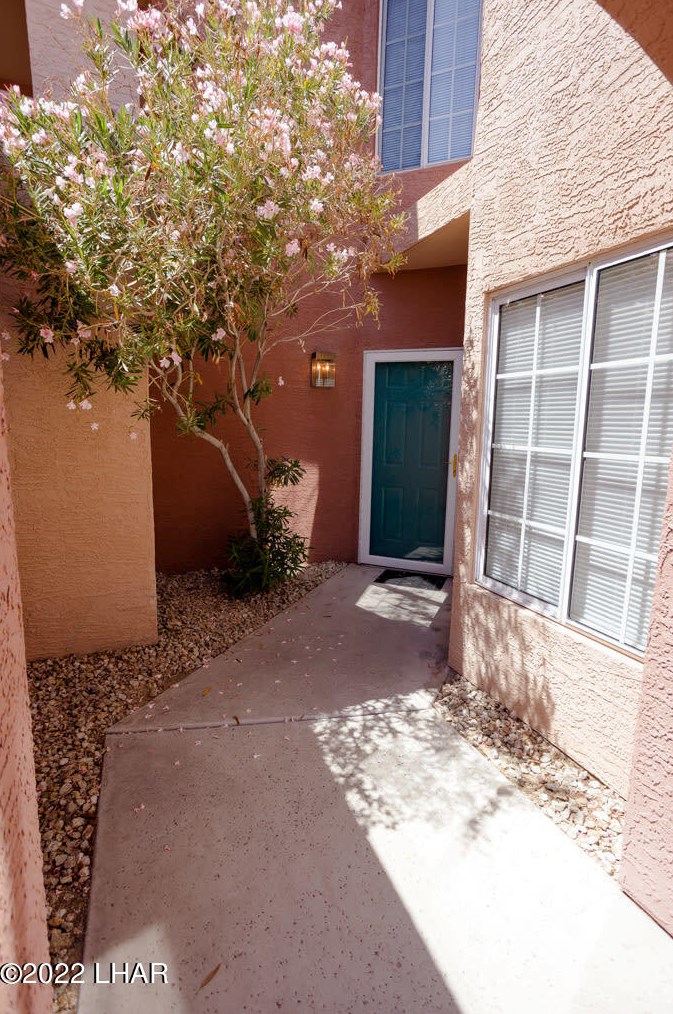1650 Smoketree Ave #128, Lake Havasu City, AZ 86403
