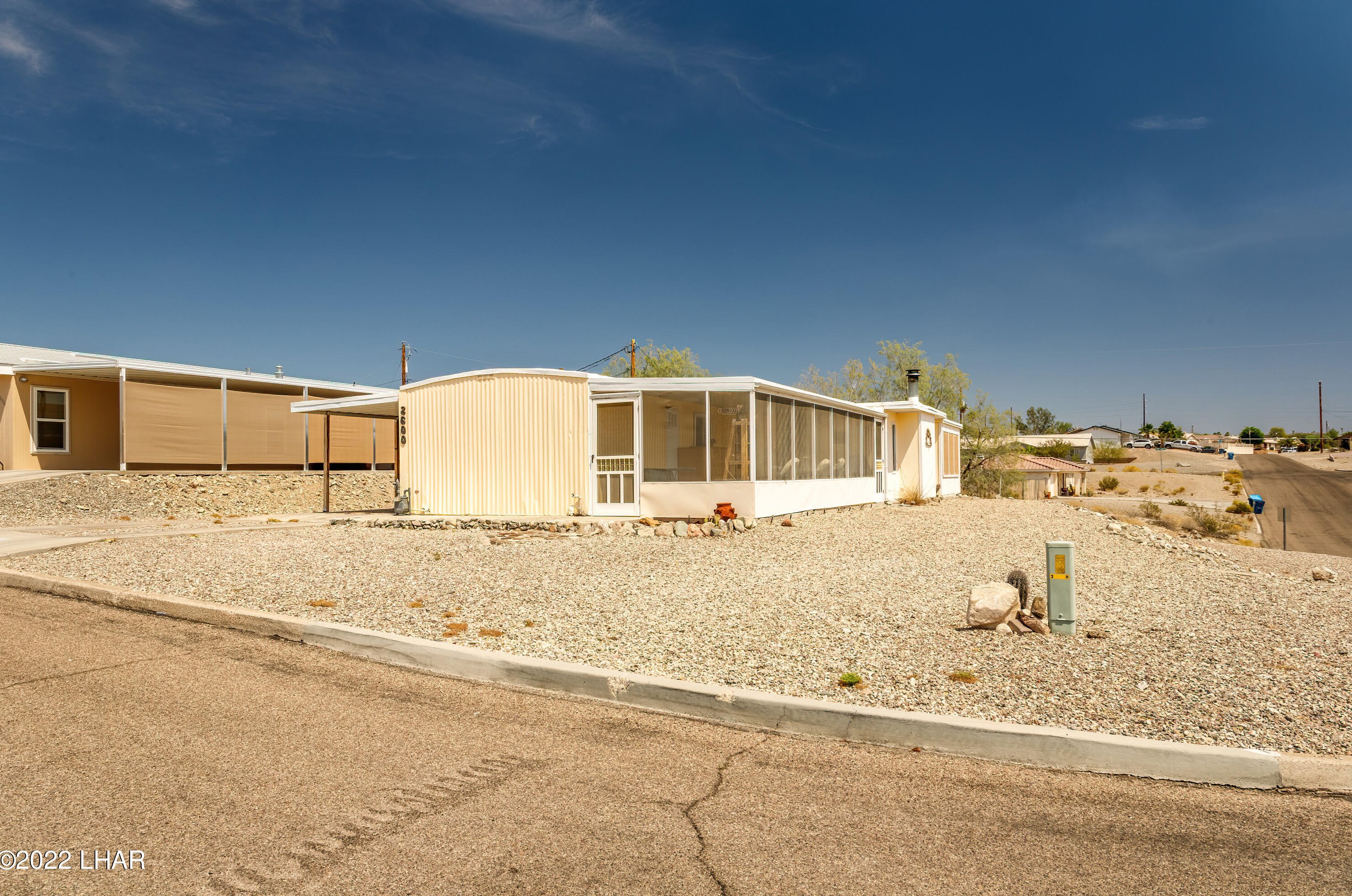 2600 Honeybear Dr, Lake Havasu City, AZ 86404