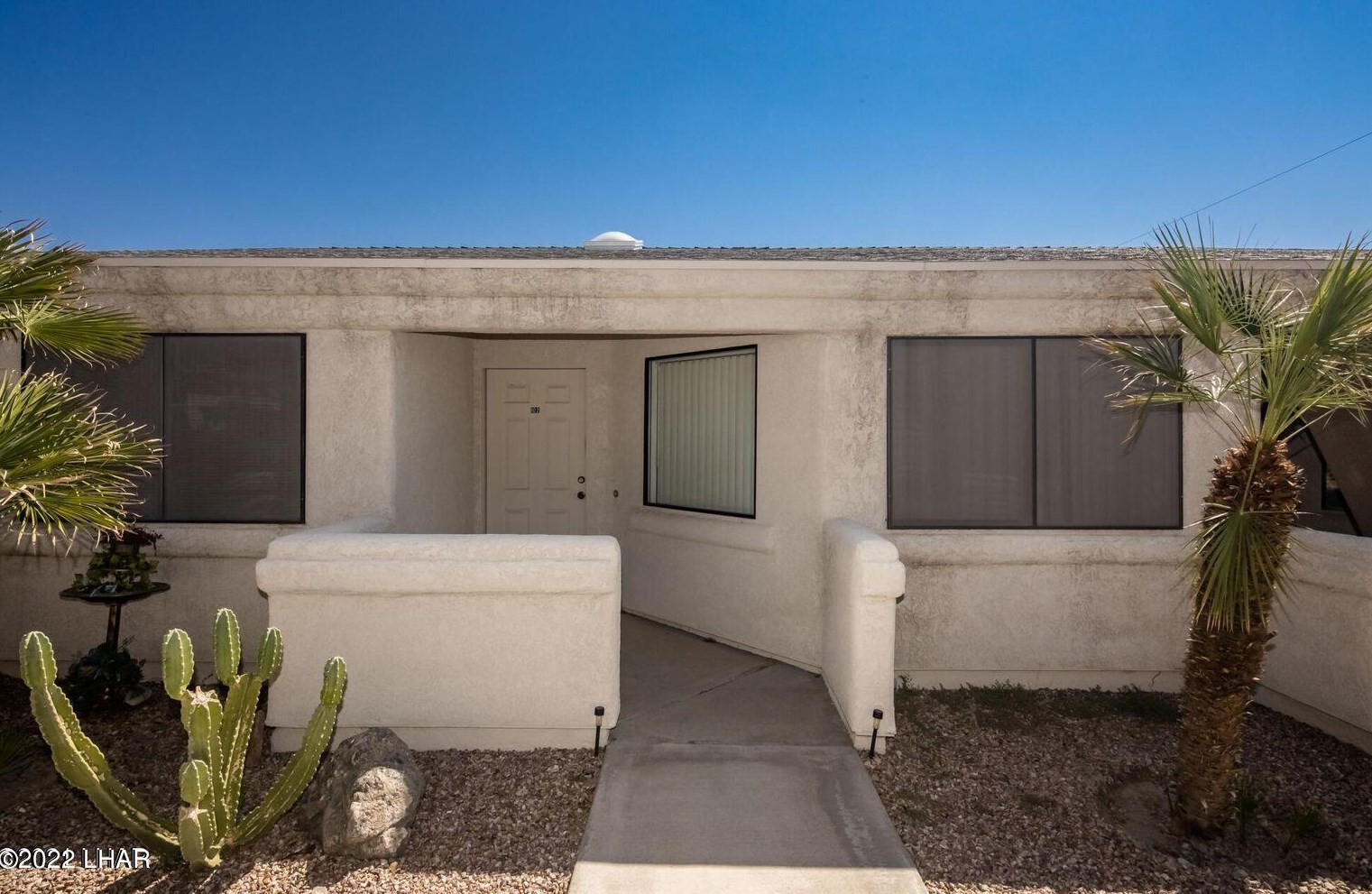 1870 Magnolia Dr #103, Lake Havasu City, AZ 86403