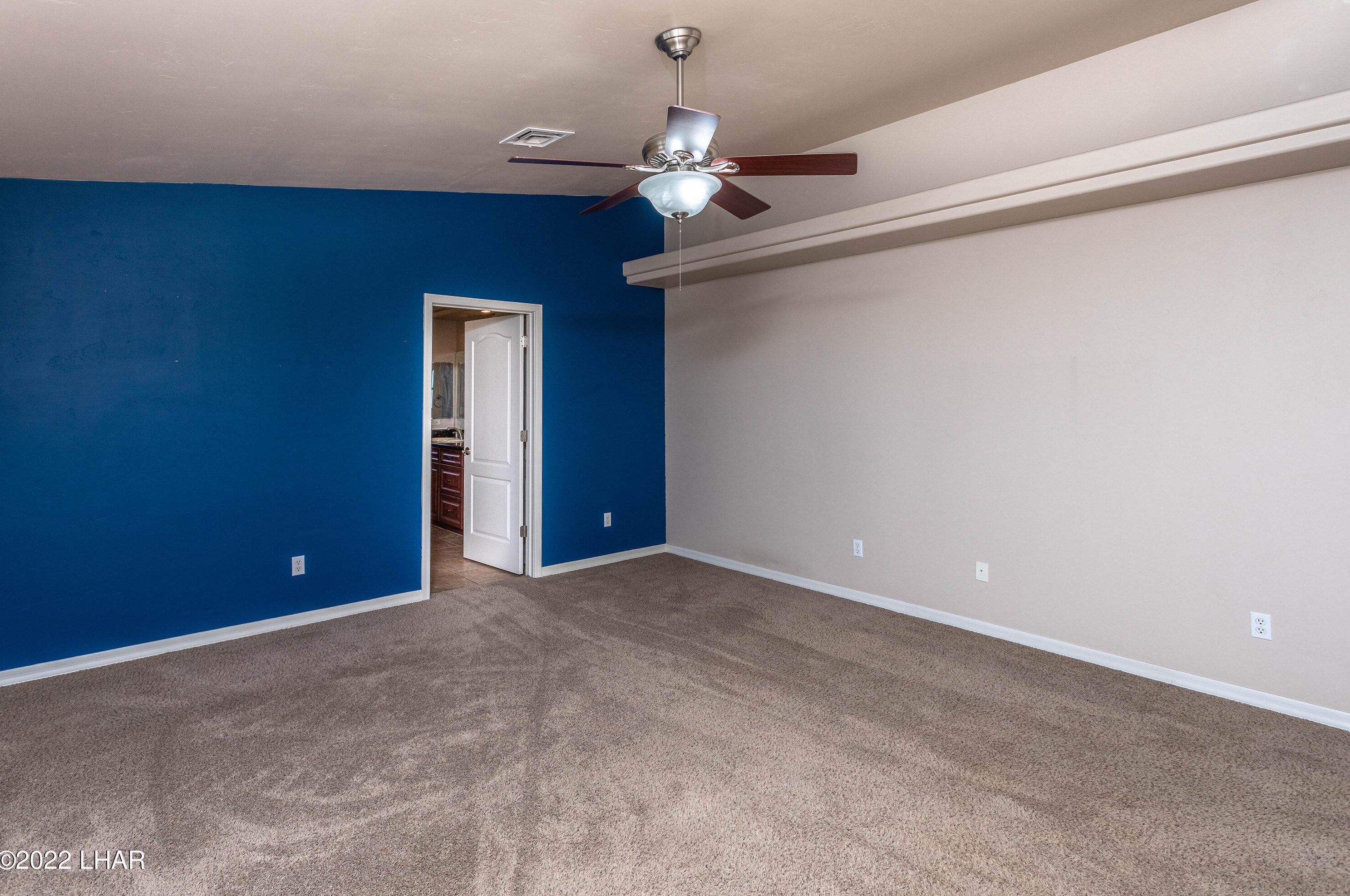 879 Window Rock Plz, Lake Havasu City AZ  86406-7374 exterior